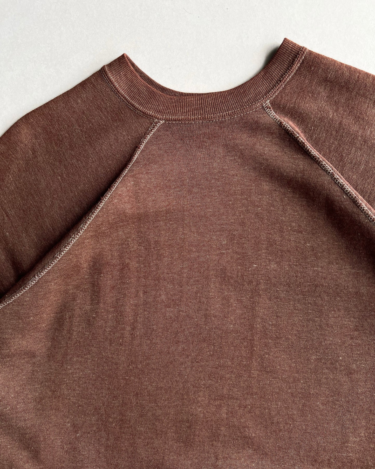 1970S BROWN RAGLAN SHORTSLEEVES SWEATSHIRT (L)