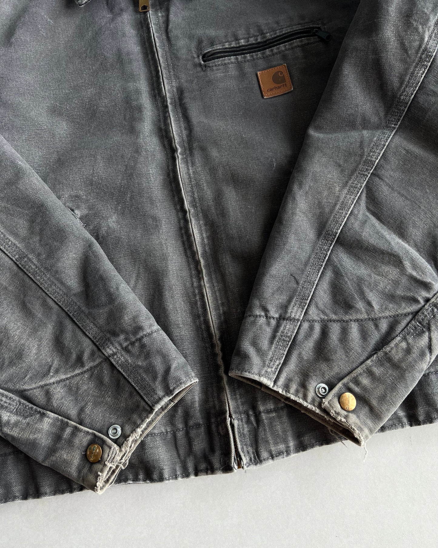 1990S FADED GREY CARHARTT DETROIT WORK JACKET (L)