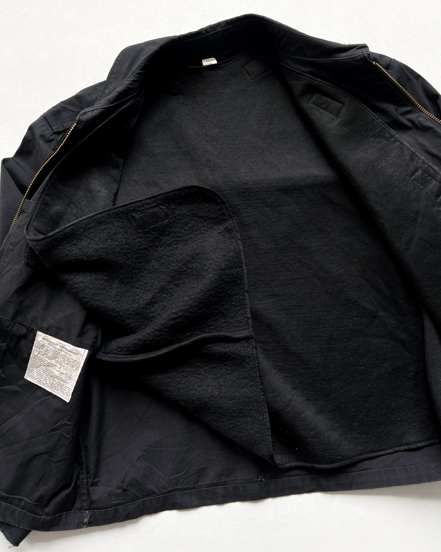1970S BLACK US NAVY WINDBREAKER JACKET (L)