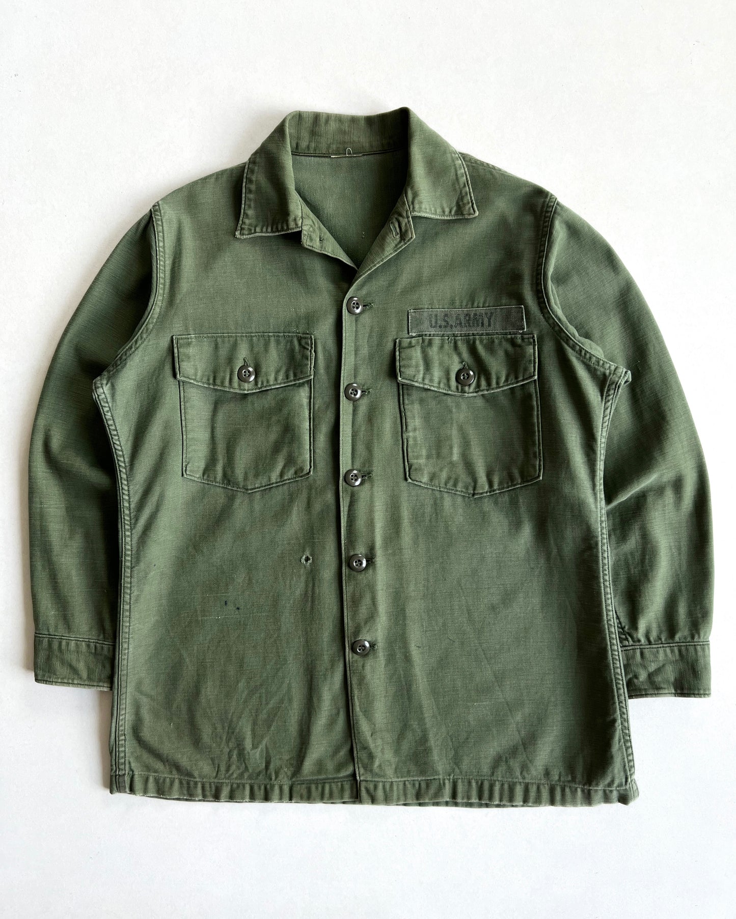 1970S US ARMY OG-107 SATEEN 3RD PATTERN SHIRT (L)