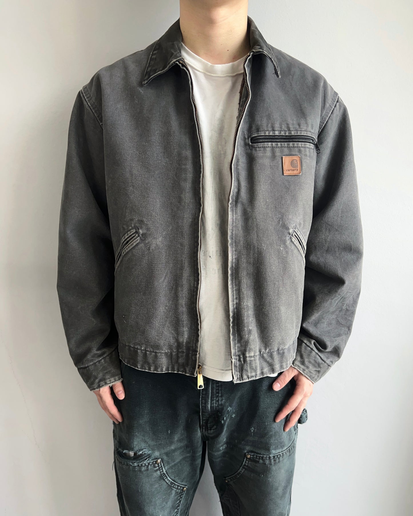1990S FADED GREY CARHARTT DETROIT WORK JACKET (L)