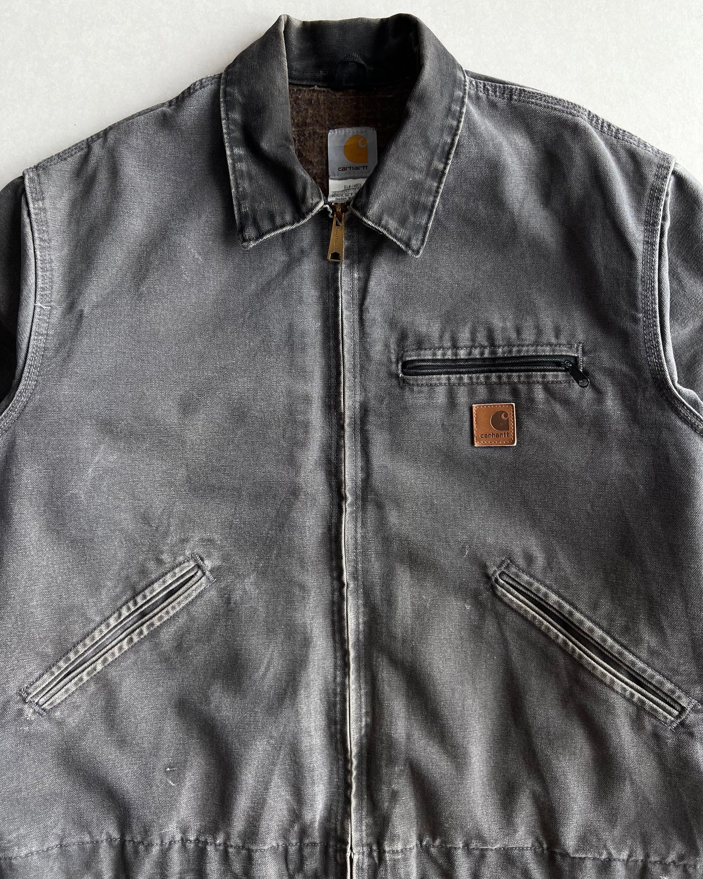 1990S FADED GREY CARHARTT DETROIT WORK JACKET (L)