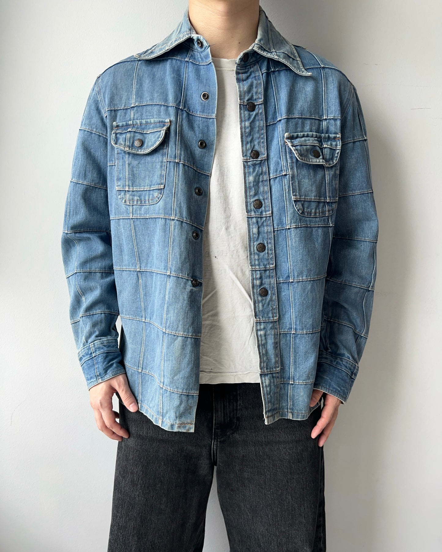 1970S SEARS HIPPIE DENIM BUTTON-UP SHIRT (L)