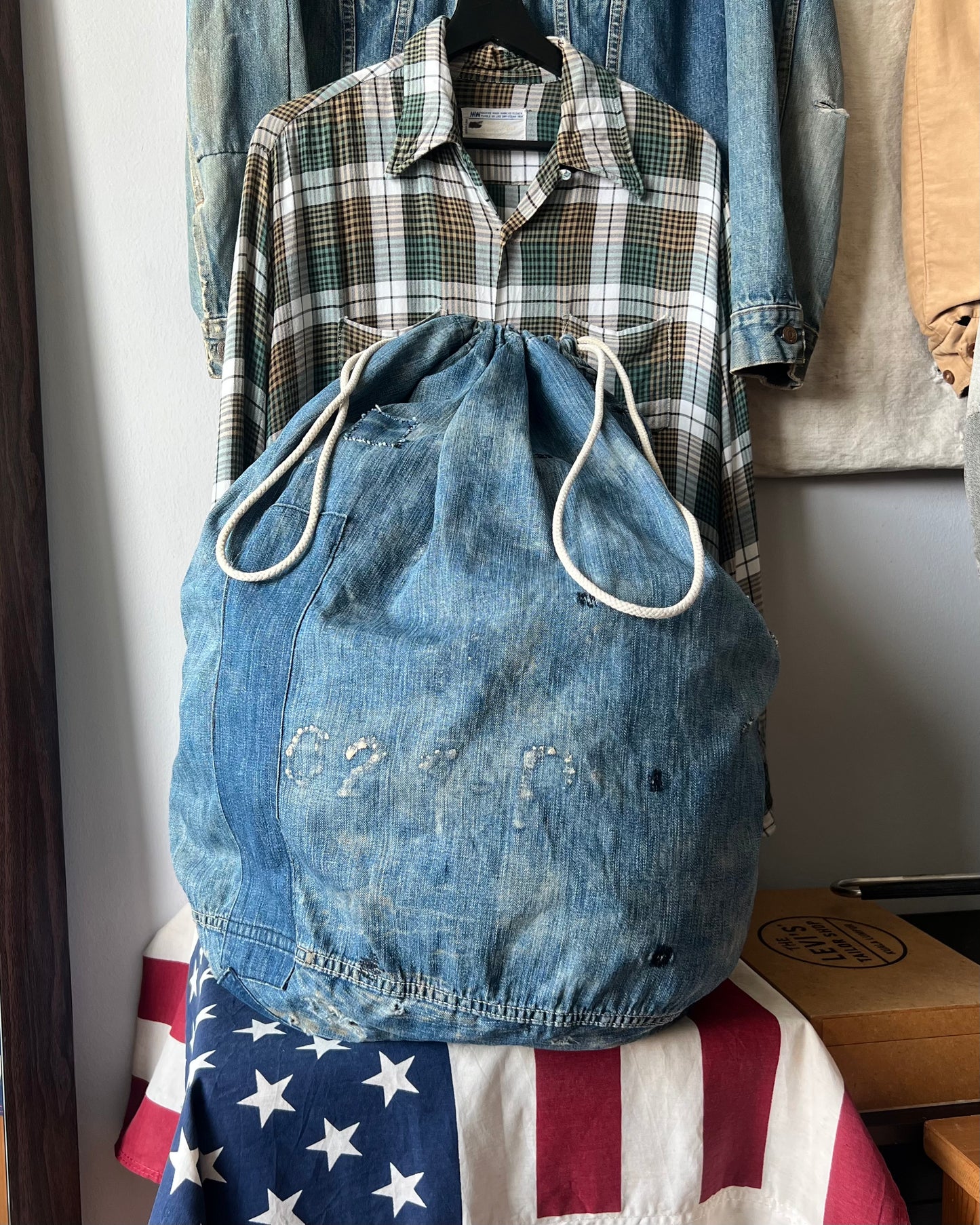 1940S WWII FADED USN ARMY LAUNDRY BAG (OS)