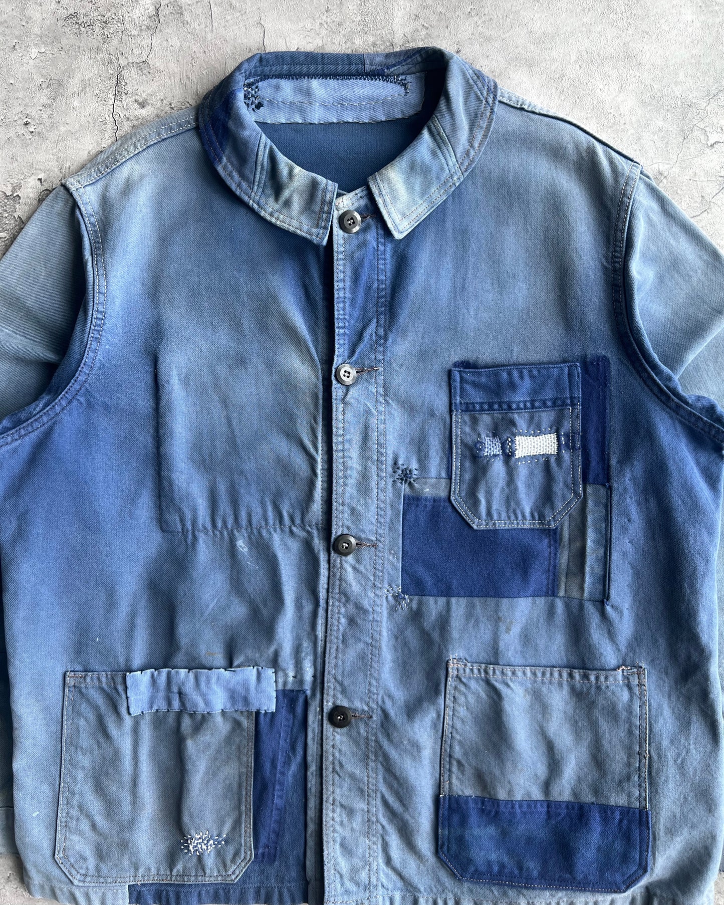 1960S SUN FADED ROUND COLLAR FRENCH PATCHED WORK JACKET (L)