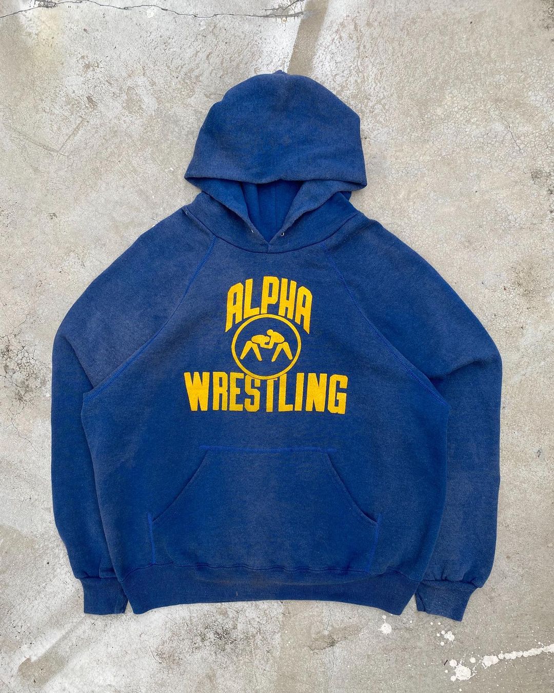 1980s Sun Faded ‘Alpha Wrestling’ Raglan Hoodie
