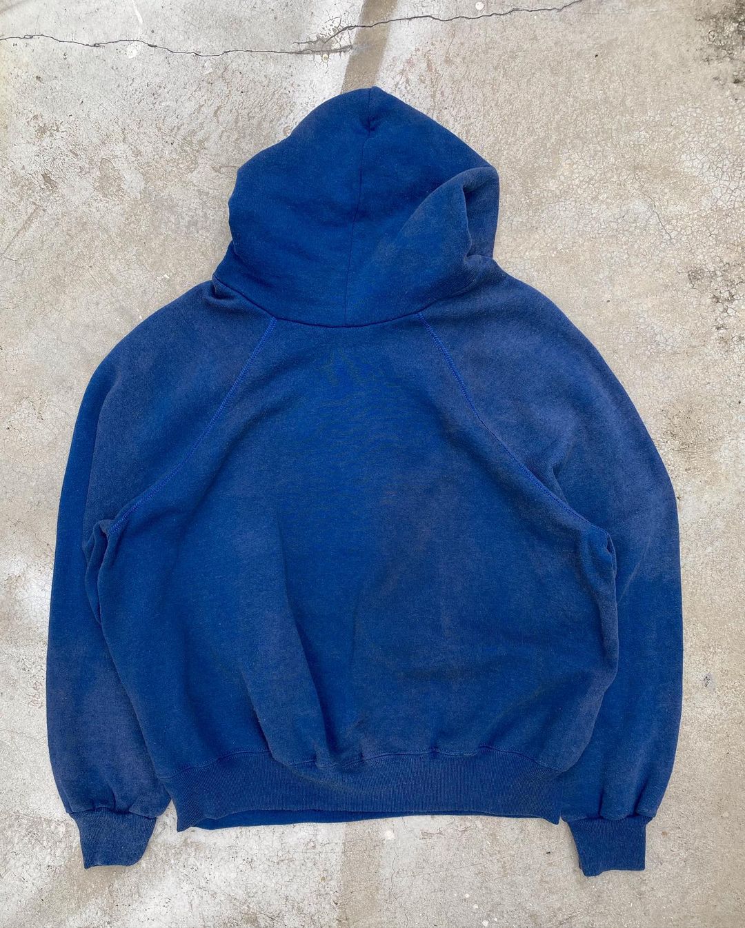 1980s Sun Faded ‘Alpha Wrestling’ Raglan Hoodie
