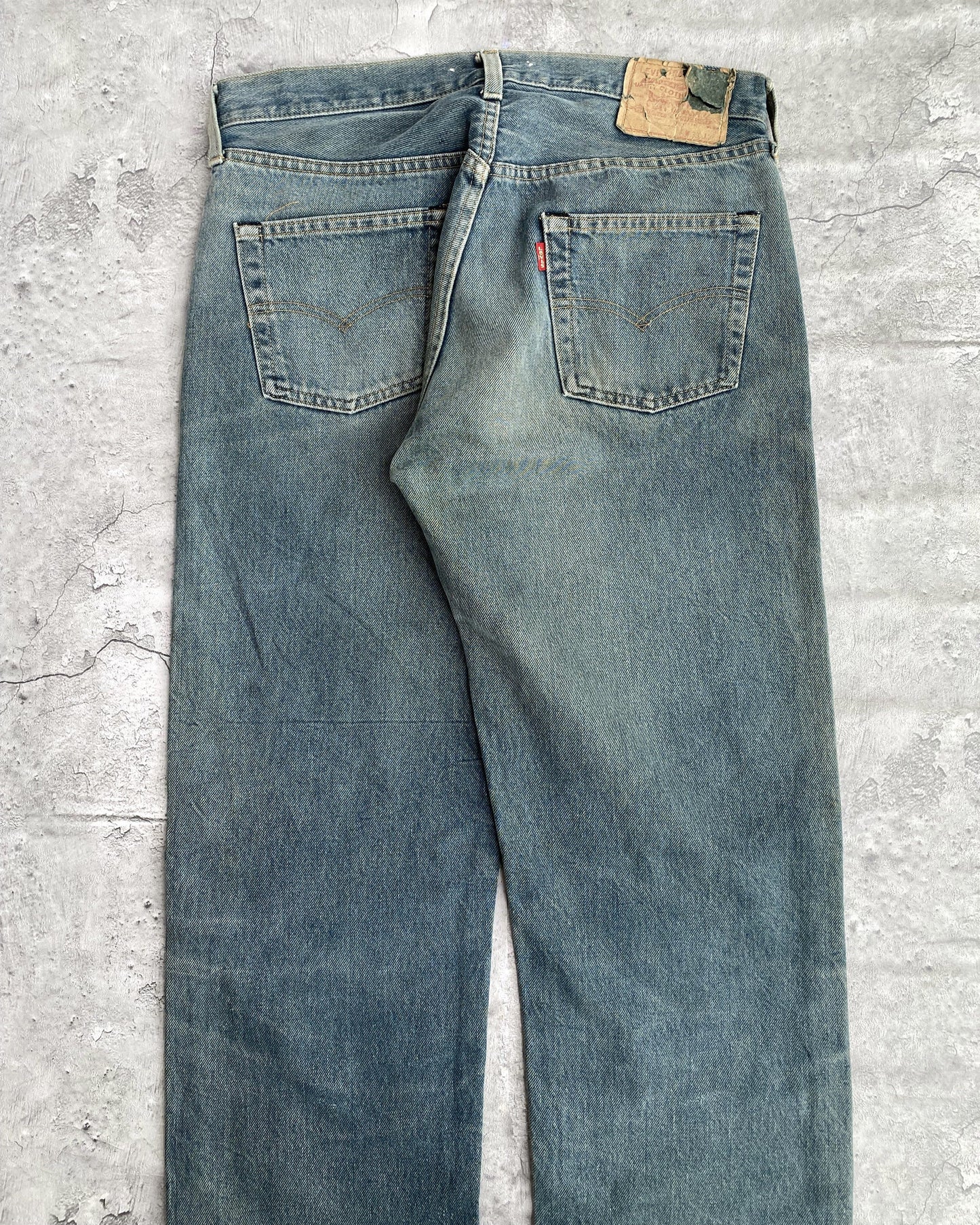 1980S BLUE/GREY DYED LEVI'S 501 SELVEDGE JEANS (33X30)