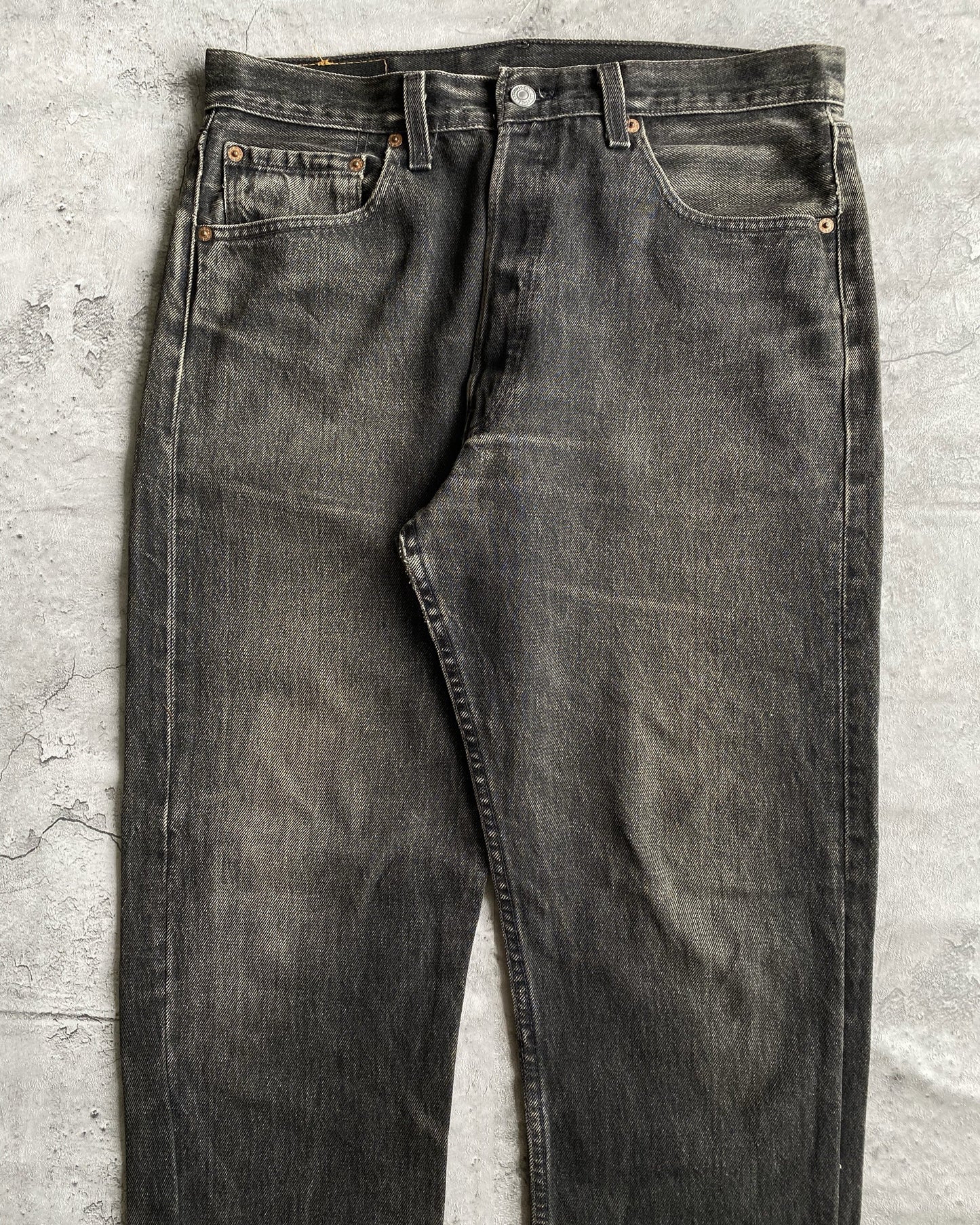 1990S FADED BLACK LEVI'S 501 JEANS (33X30)