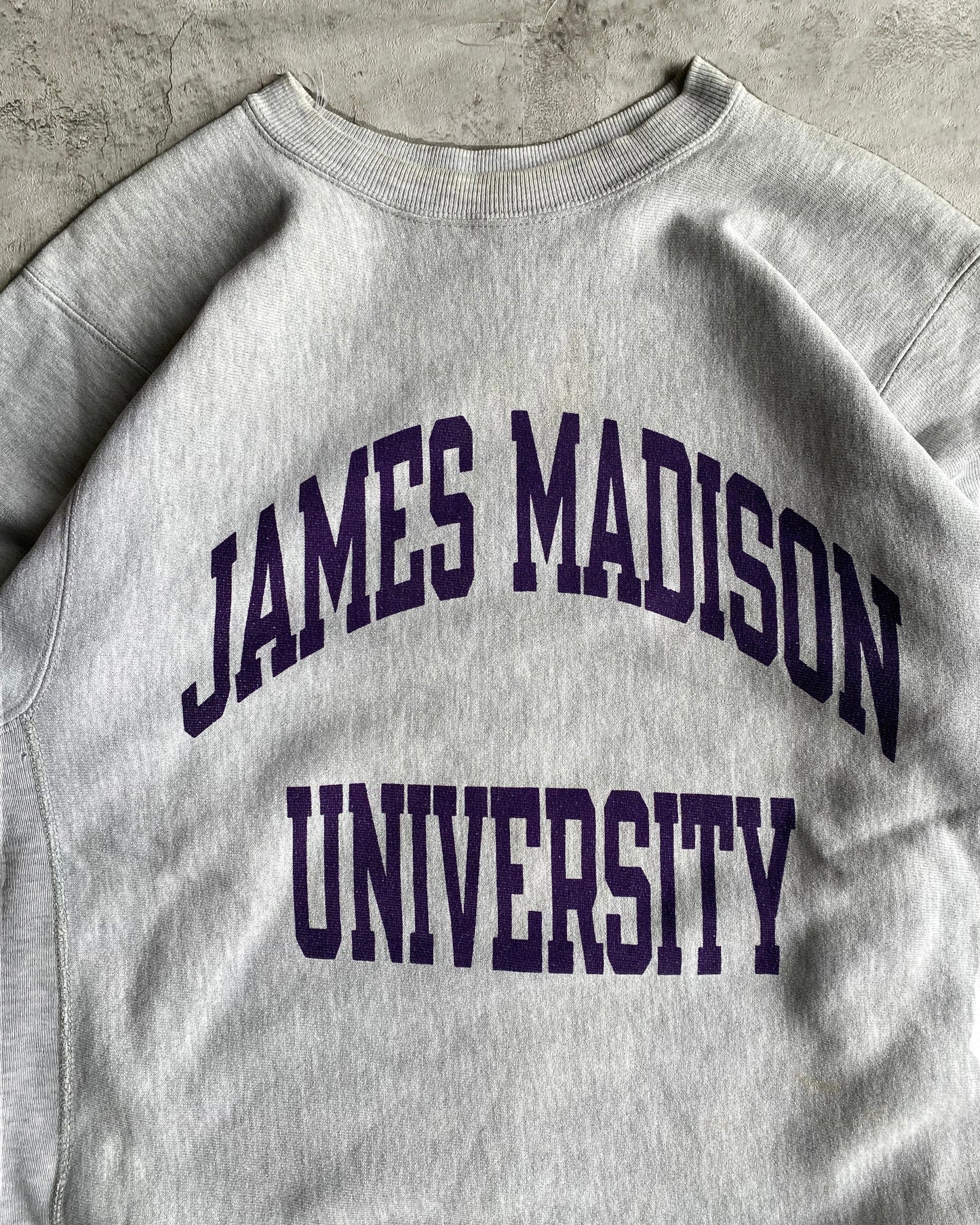 1990S ‘JAMES MADISON UNIVERSITY’ CHAMPION REVERSE WEAVE SWEATSHIRT (L)