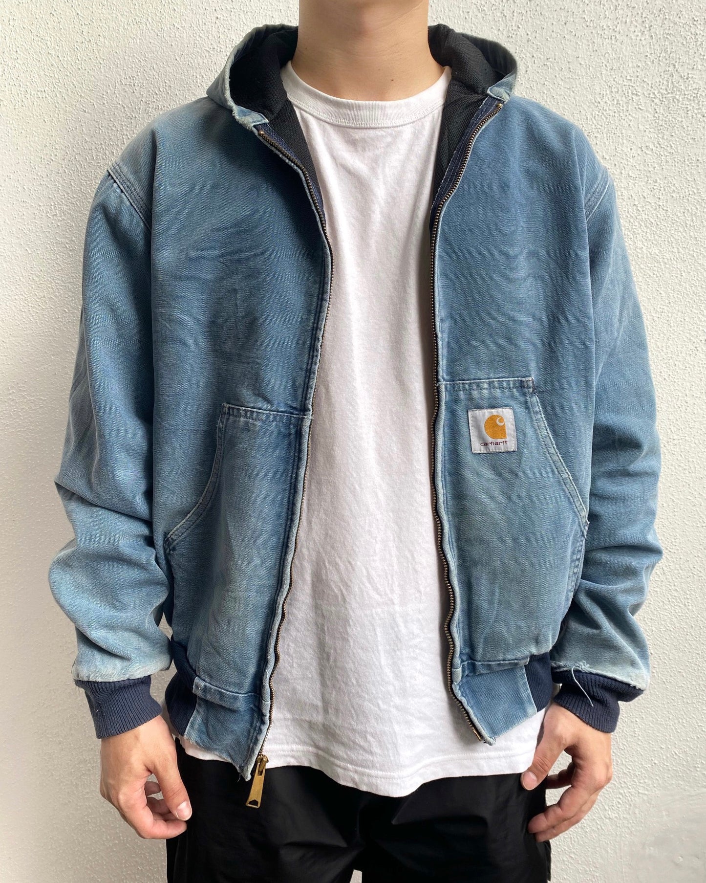 1990S FADED CARHARTT HOODED JACKET (M/L)