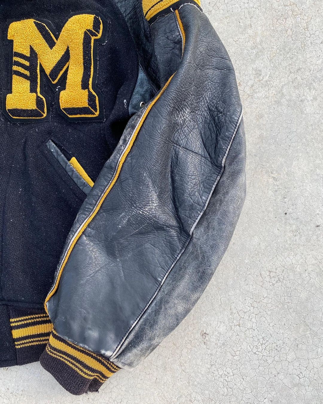 1958 “M” LETTERMAN VARSITY JACKET (M/L)