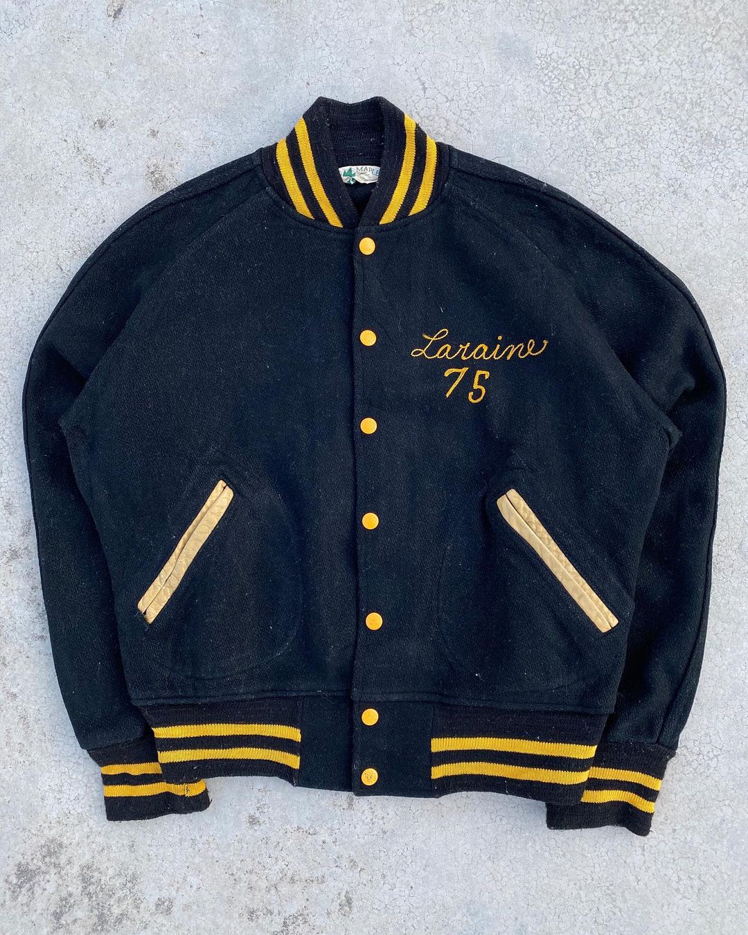 1975 “LINCOLN VOLLEYBALL” CHAINED STITCHED VARSITY JACKET (S/M)