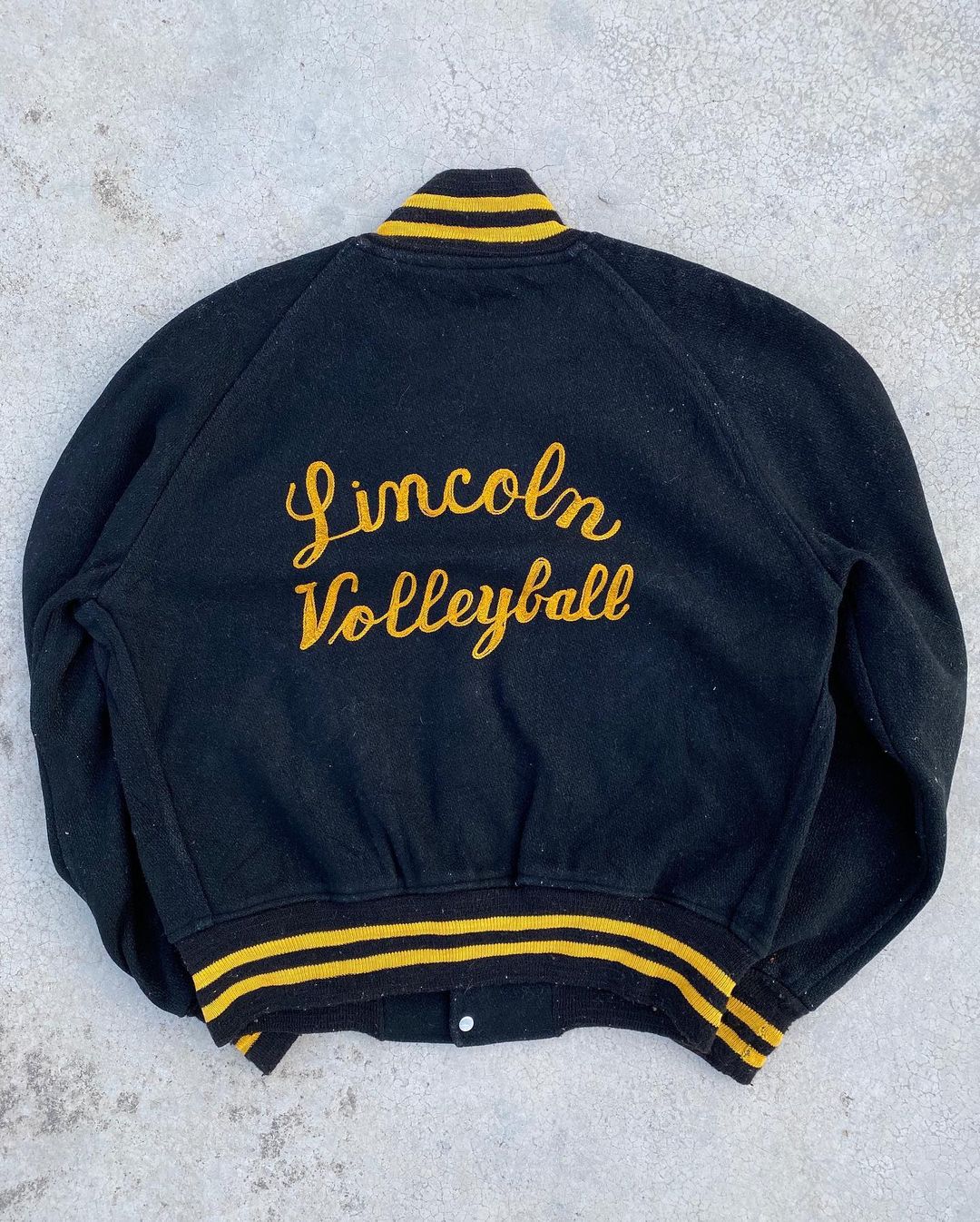 1975 “LINCOLN VOLLEYBALL” CHAINED STITCHED VARSITY JACKET (S/M)