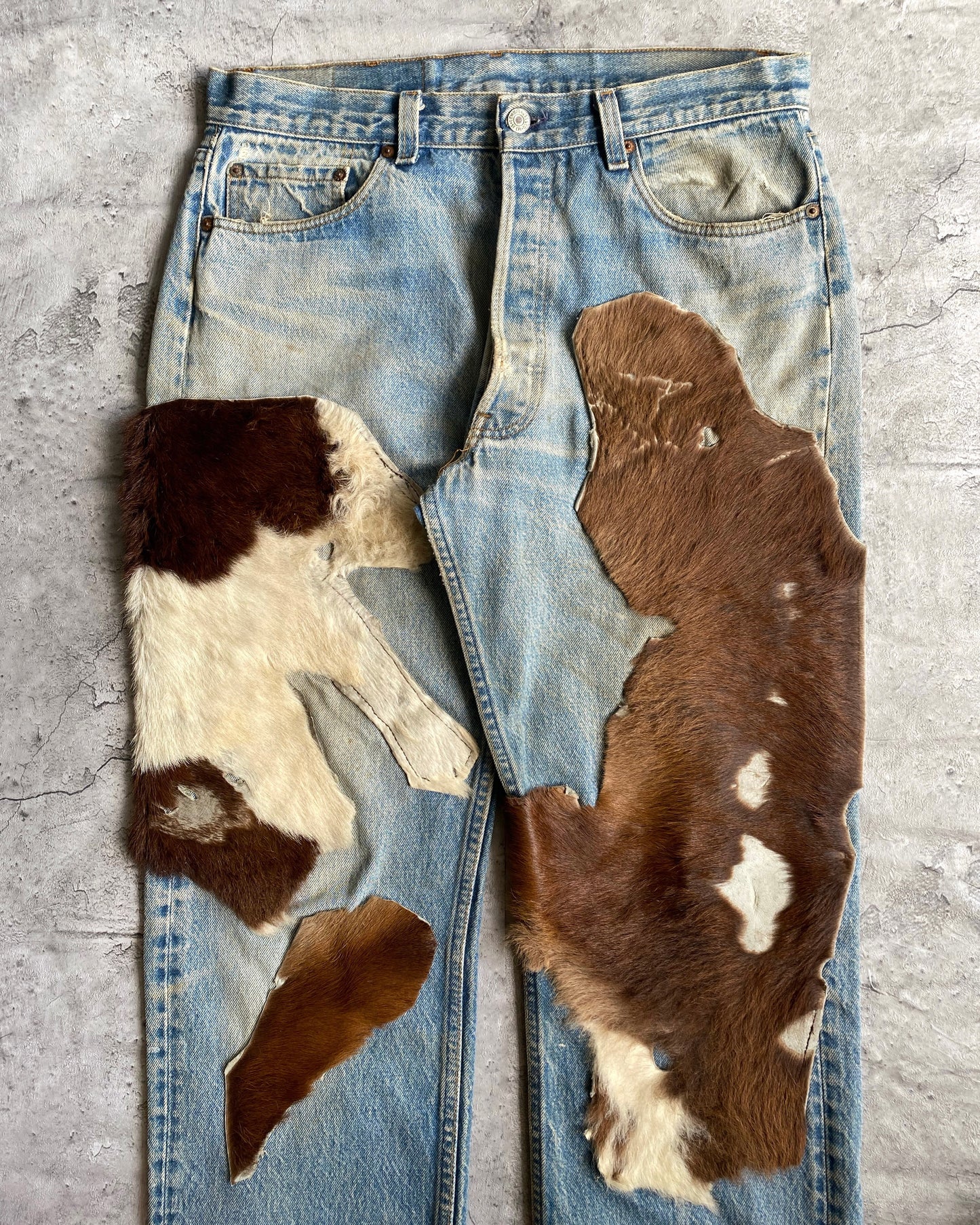 1980S PONY LEATHER/HAIR LEVI'S 501 JEANS (34x32)