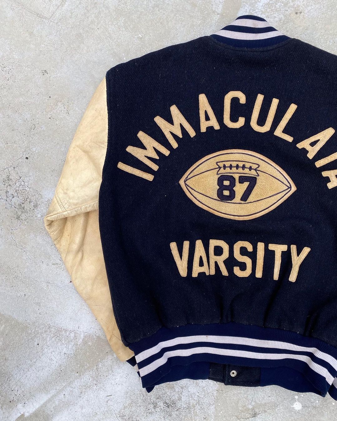 1987 ‘IMMACULATA VARSITY’ LEATHER SLEEVES VARSITY JACKET (M/L)