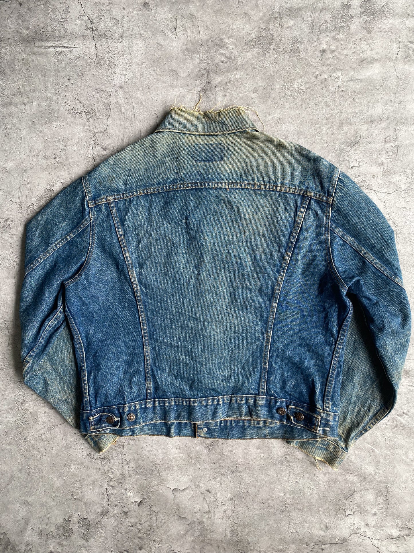1980S FADED WASHED LEVI'S TYPE III TRUCKER JACKET (L)