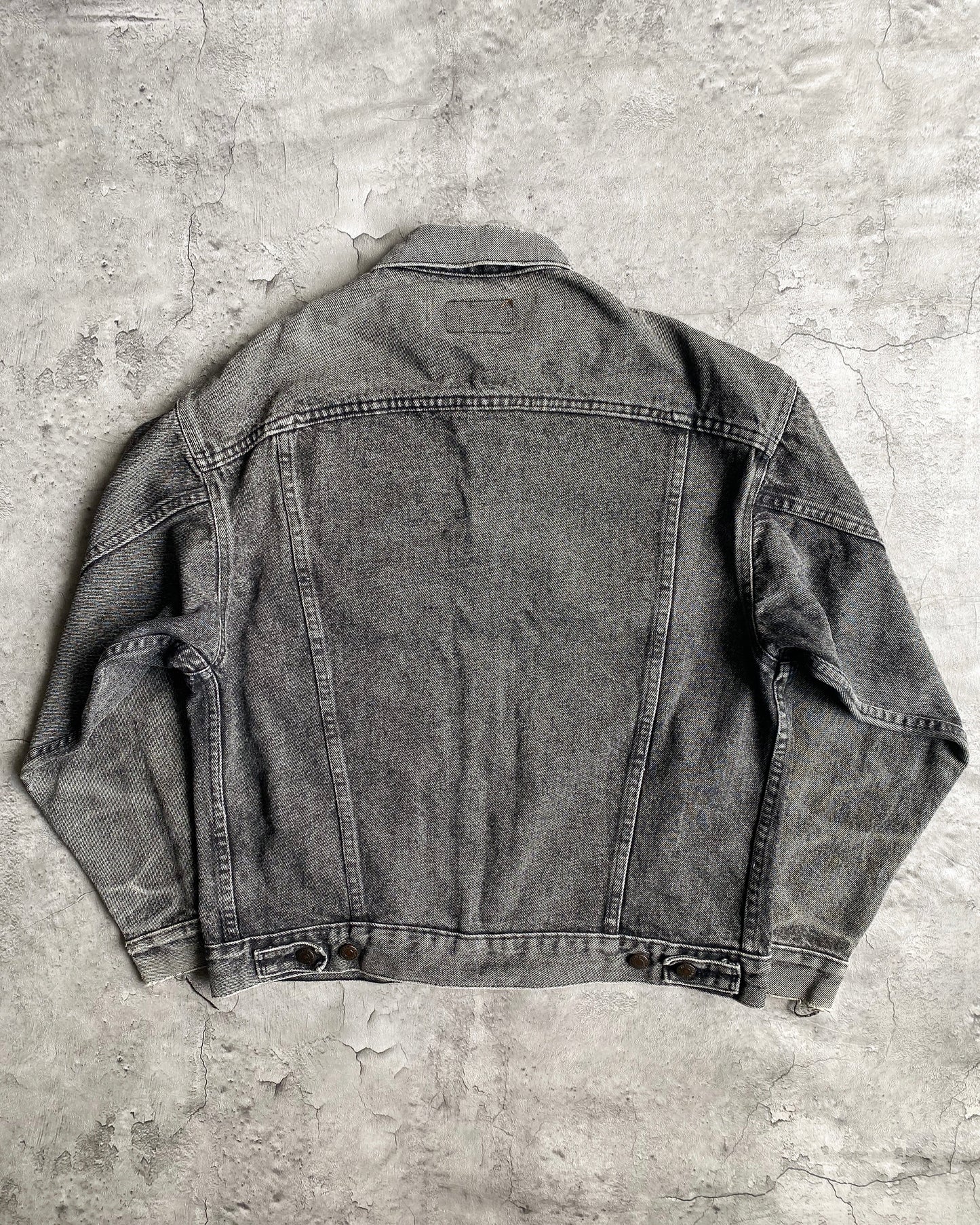 1980S FADED BLACK LEVI'S TYPE III DENIM TRUCKER JACKET (M)