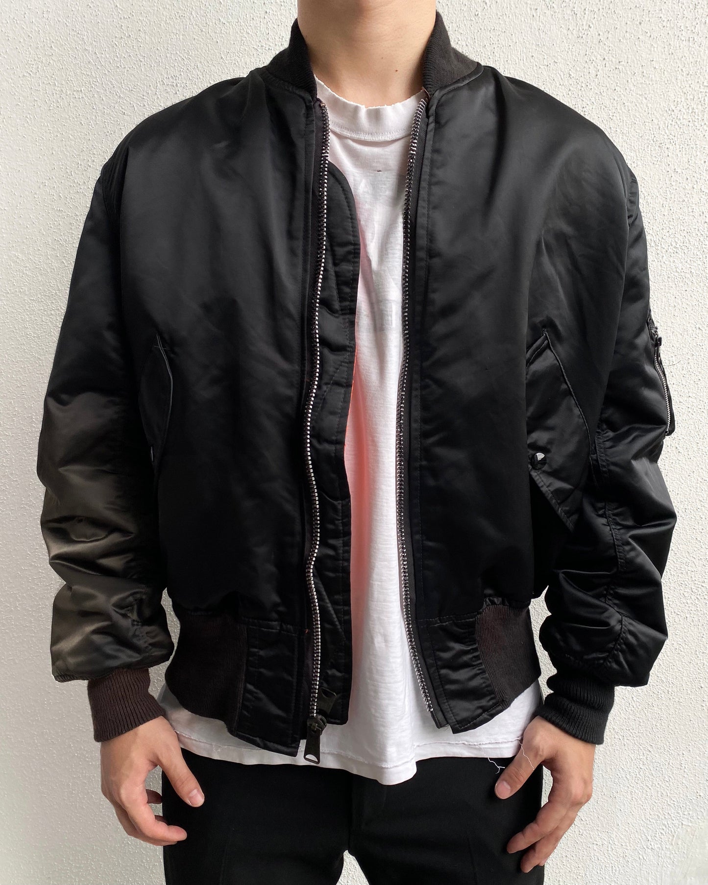 1980S SUN FADED NYLON REVERSIBLE BOMBER JACKET (M-XL)