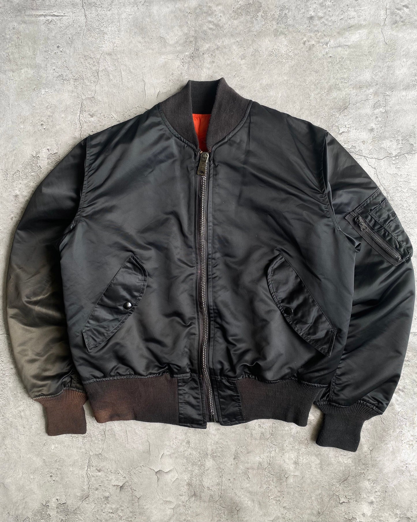 1980S SUN FADED NYLON REVERSIBLE BOMBER JACKET (M-XL)