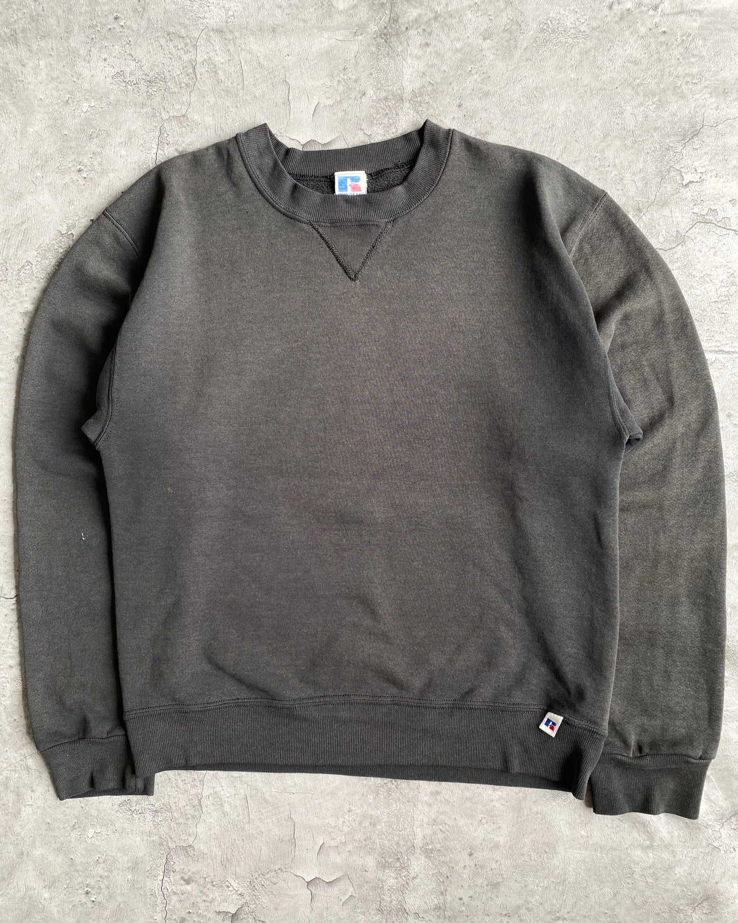 1990S SUN FADED RUSSELL SWEATSHIRT (M)