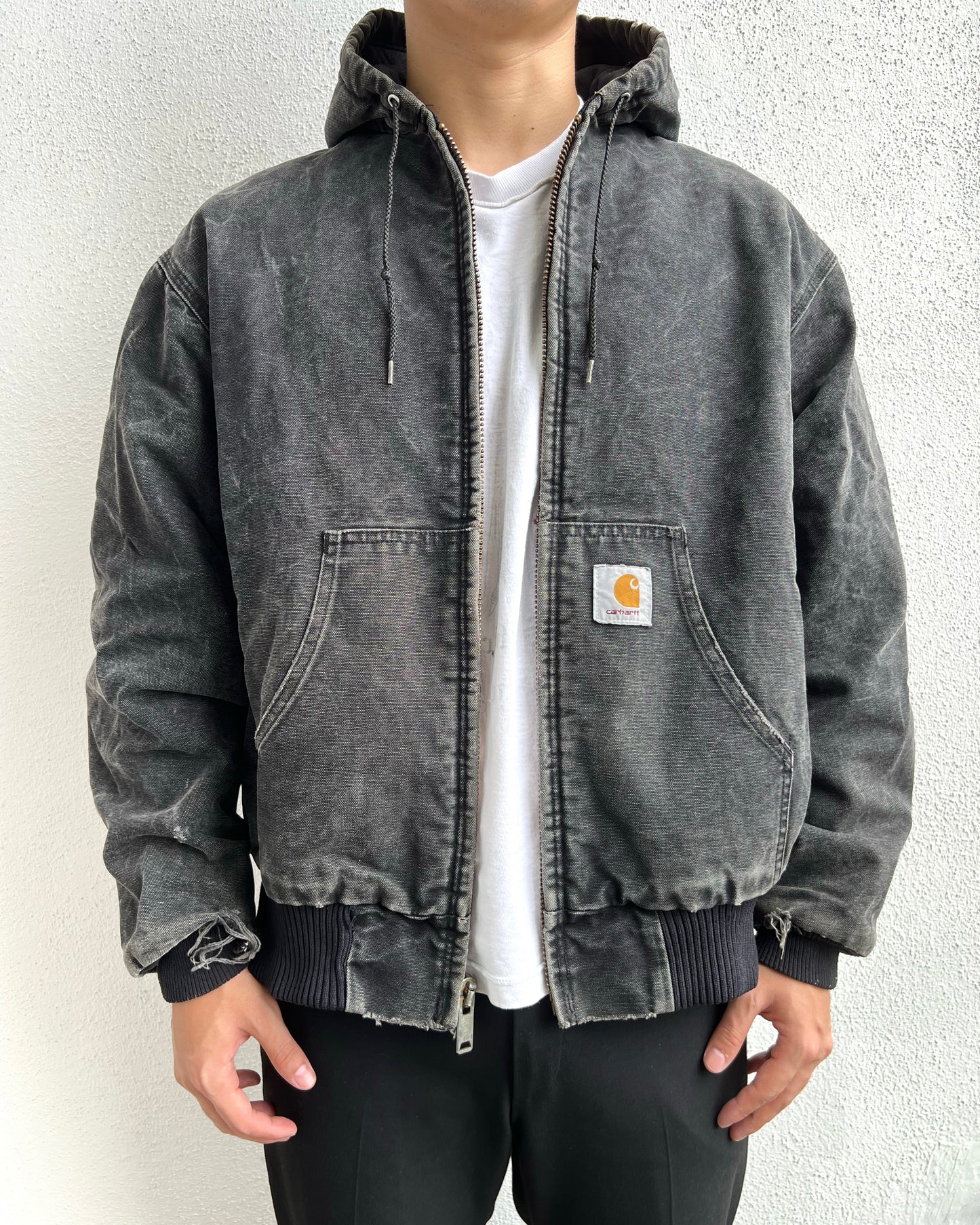 1990S BLACK STONE WASHED CARHARTT HOODED WORK JACKET (L/XL)