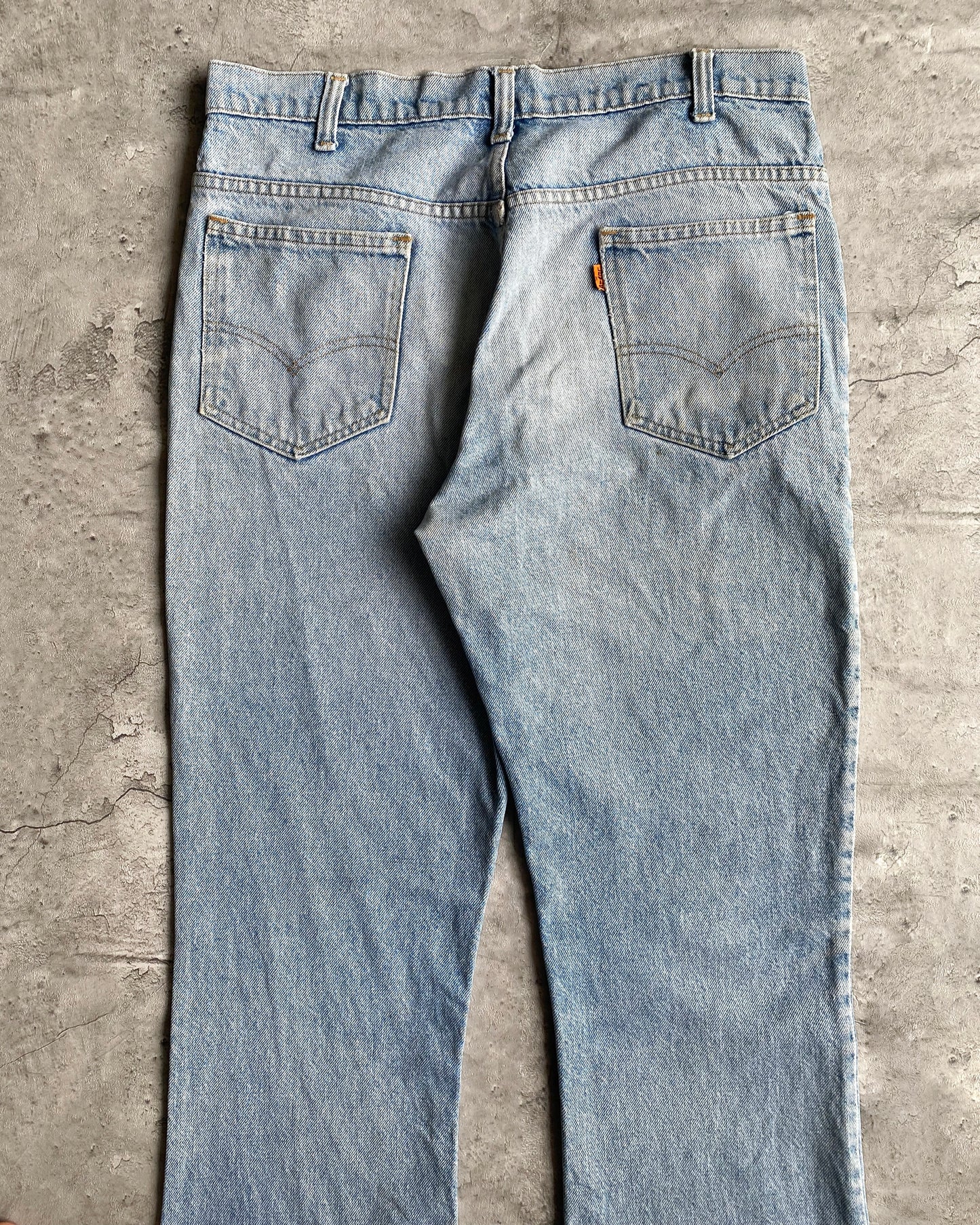 1970S LIGHT WASH LEVI'S 646 BOOTCUT JEANS (34X32)