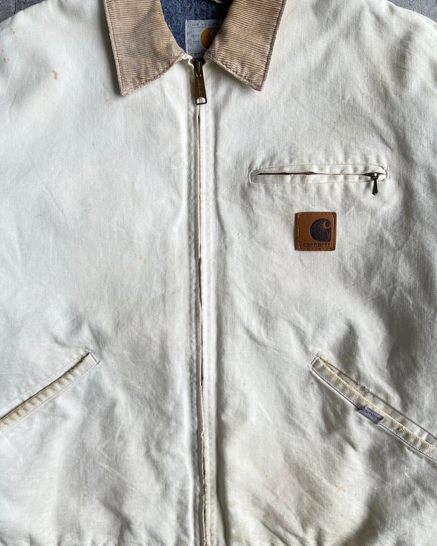 1989 CREAM WHITE CARHARTT DETROIT WORK JACKET (L)