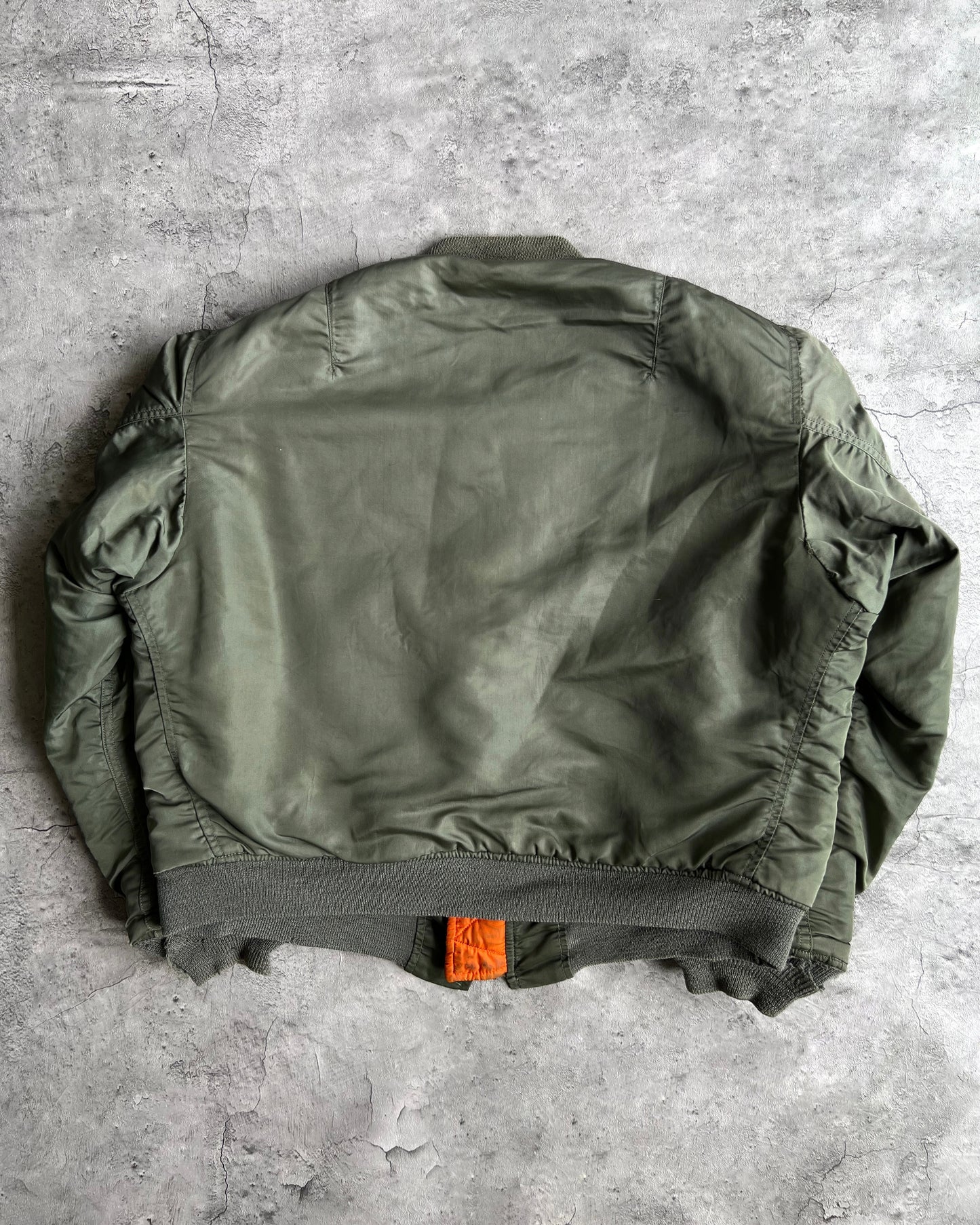 1970S ALPHA INDUSTRUSTRIES US ARMY MA-1 BOMBER JACKET (M/L)