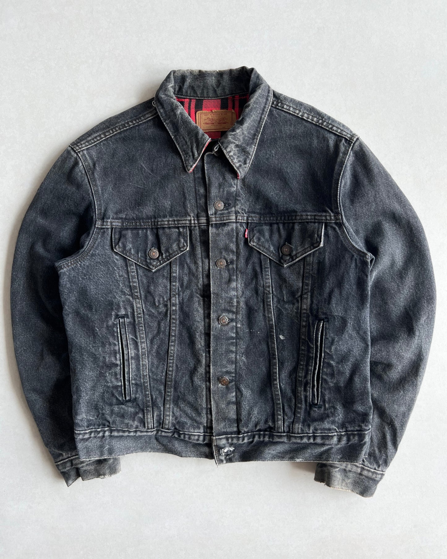 1980S FADED BLACK LEVI'S TYPE III REVERSIBLE TRUCKER DENIM JACKET (L)