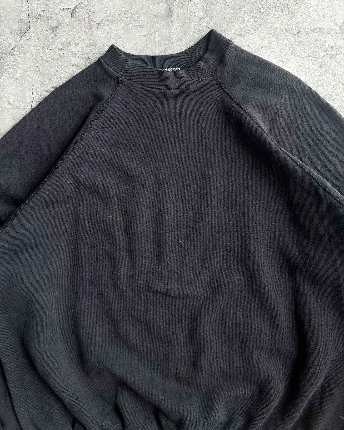1990S FADED BLACK BLANK TULTEX RAGLAN SWEATSHIRTS (XL)