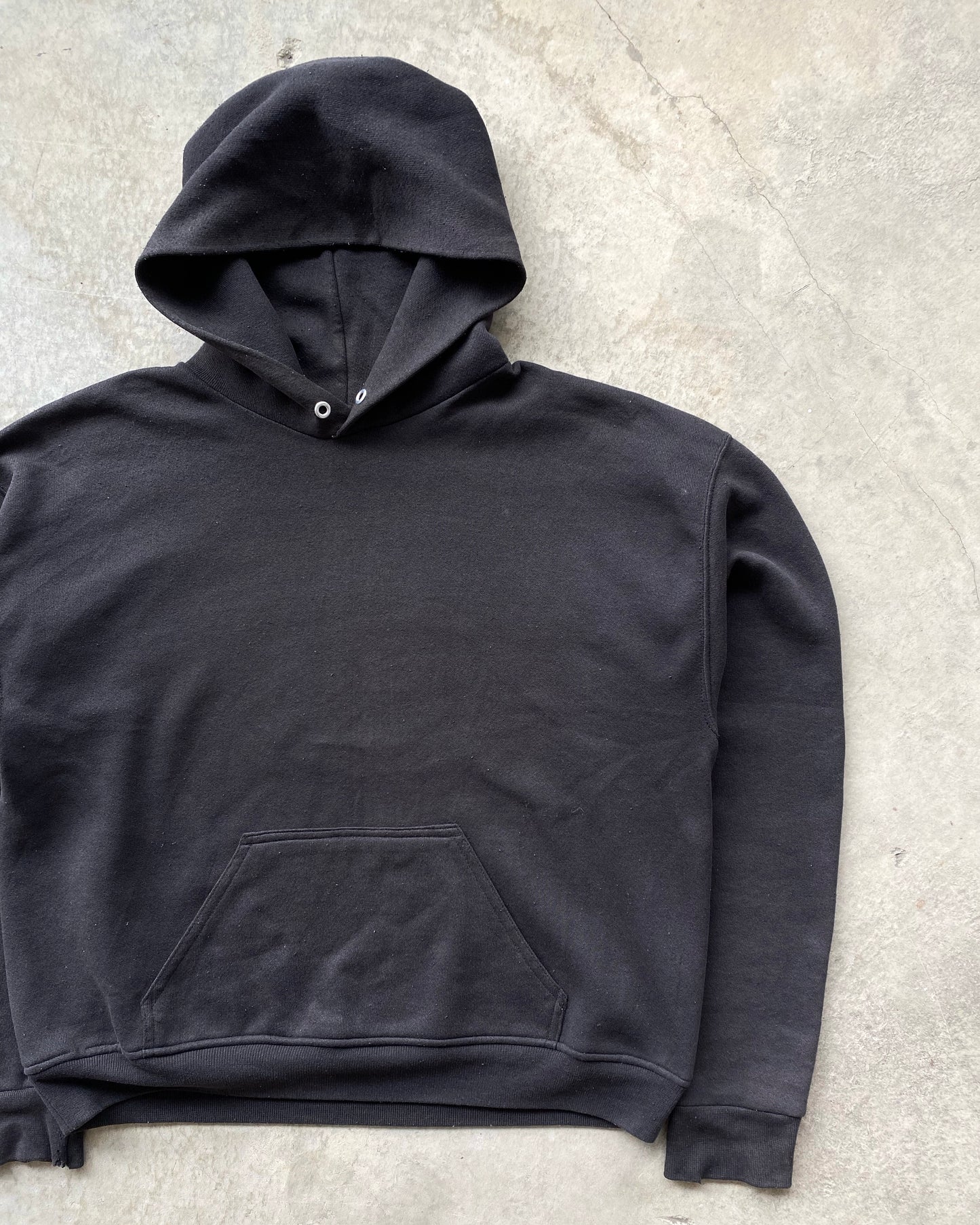 1990S FADED BLACK BLANK HOODIE (M-XL)