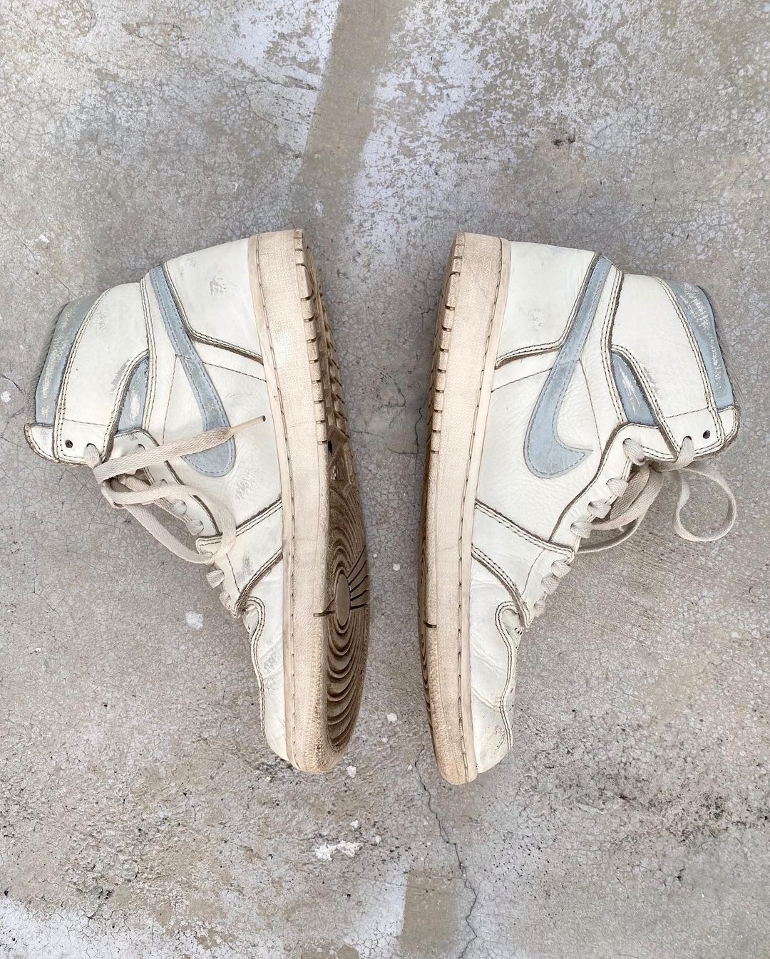 2017 AIR JORDAN 1 OG HIGH SAIL CUSTOM (GREY)