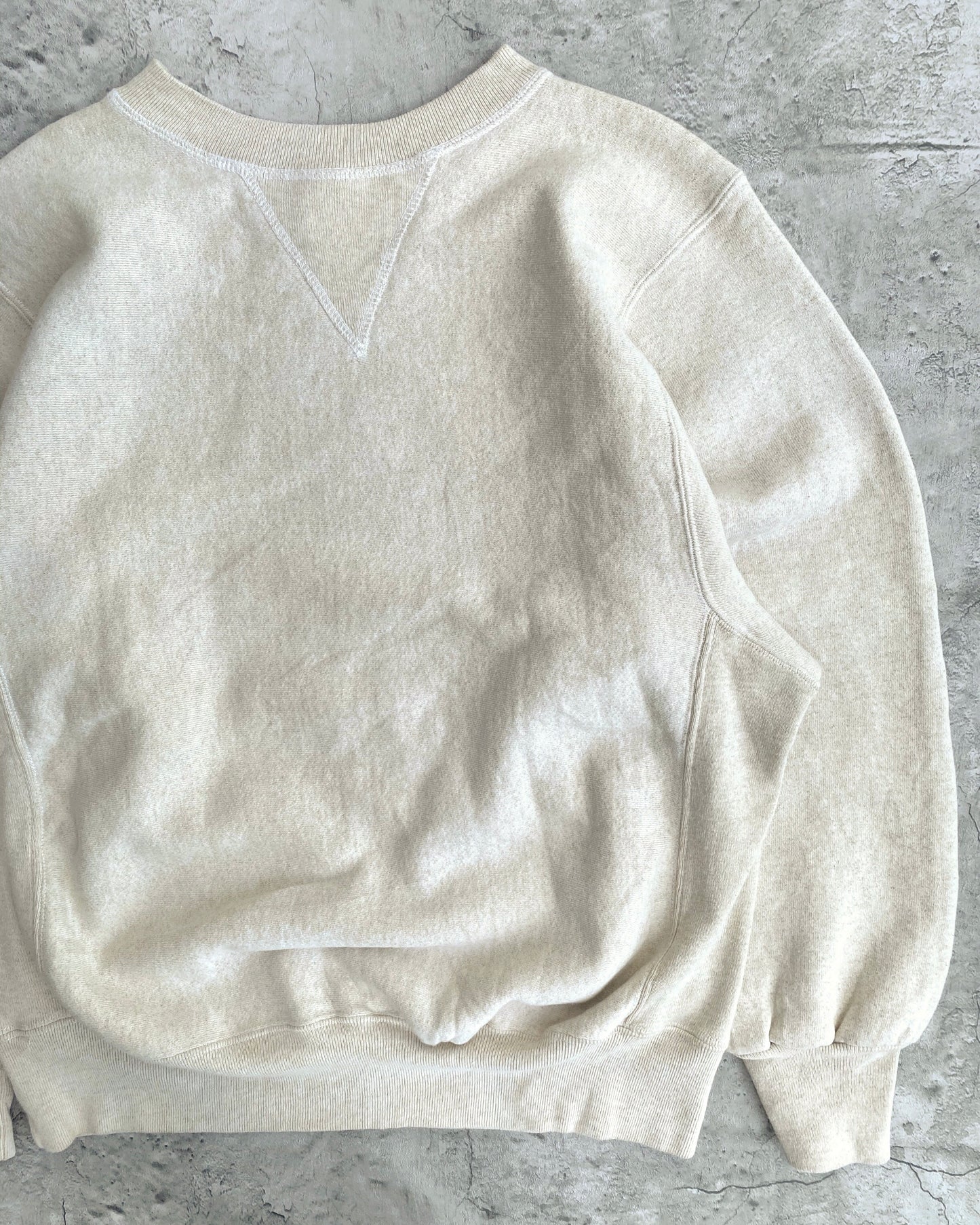 1970S NUDE/CREAM V STITCH SWEATSHIRT (M/L)