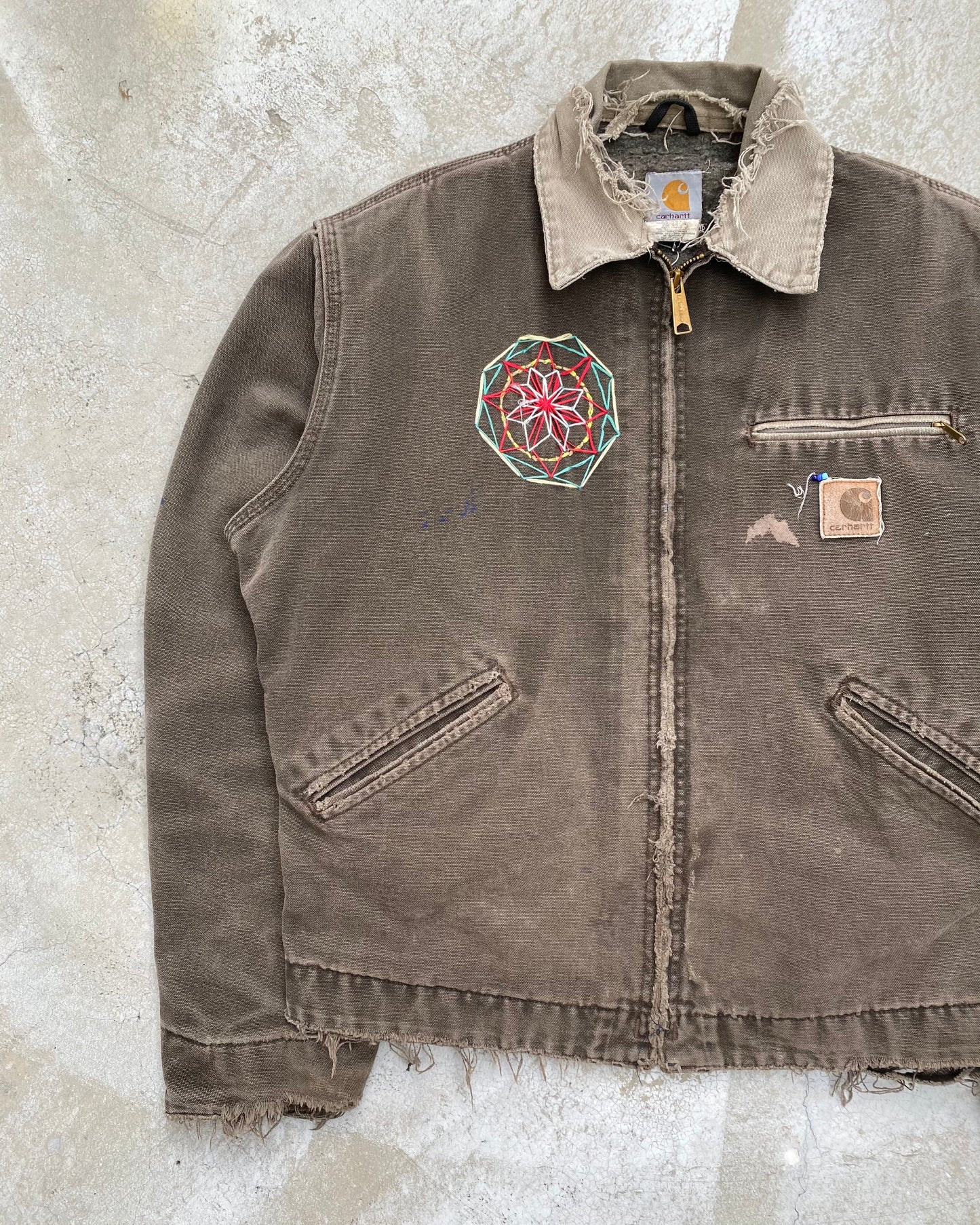 1990S SUN FADED CARHARTT EMBROIDERED DETROIT JACKET (M/L)