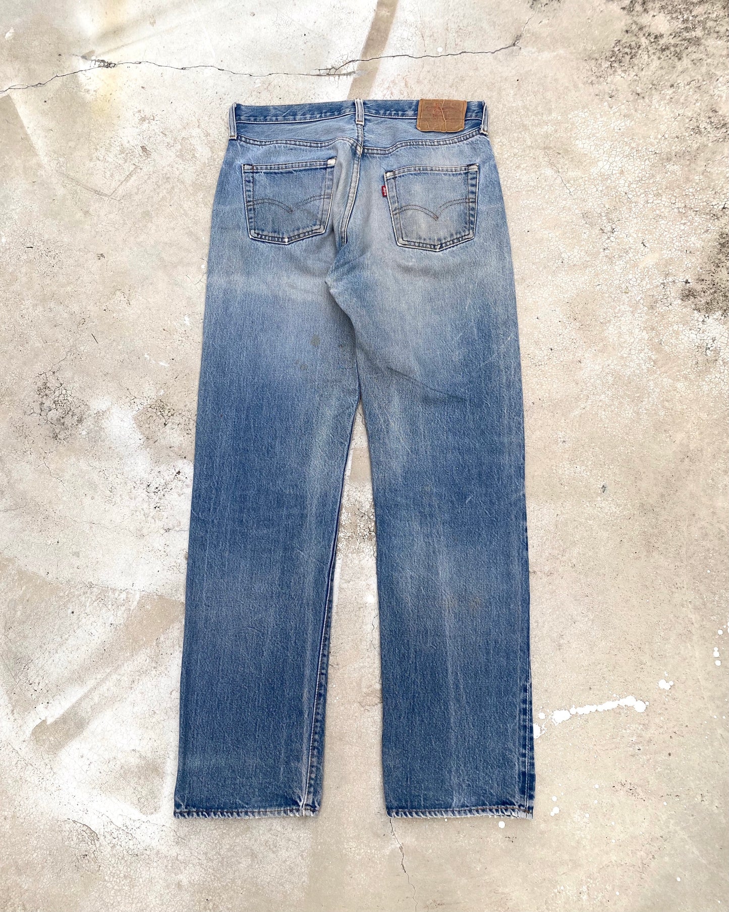 1980S FADED BLUE LEVI'S 501 SELVEDGE JEANS (34X36)