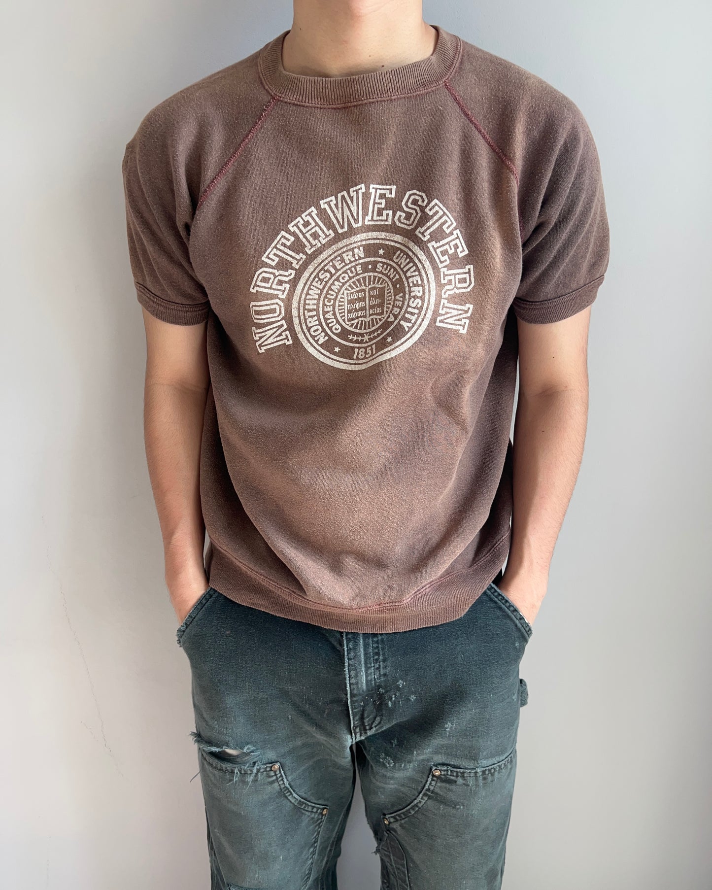 1960S SUN FADED 'NORTH WESTERN UNIVERSITY' SHORT SLEEVES RAGLAN SWEATSHIRT (L)