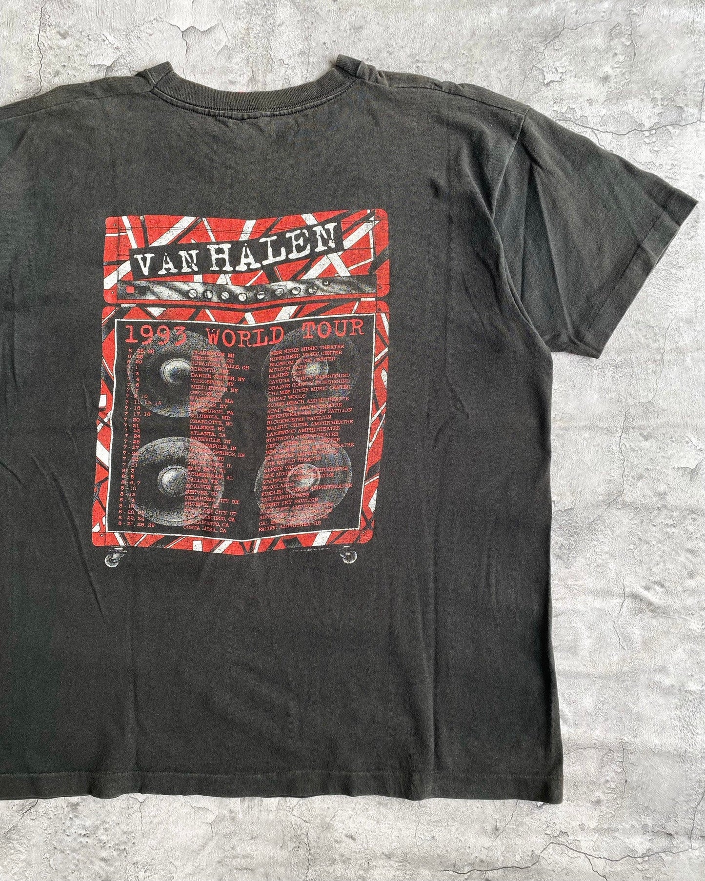 1993 VAN HALEN LIVE WORLD TOUR TEE (XL)