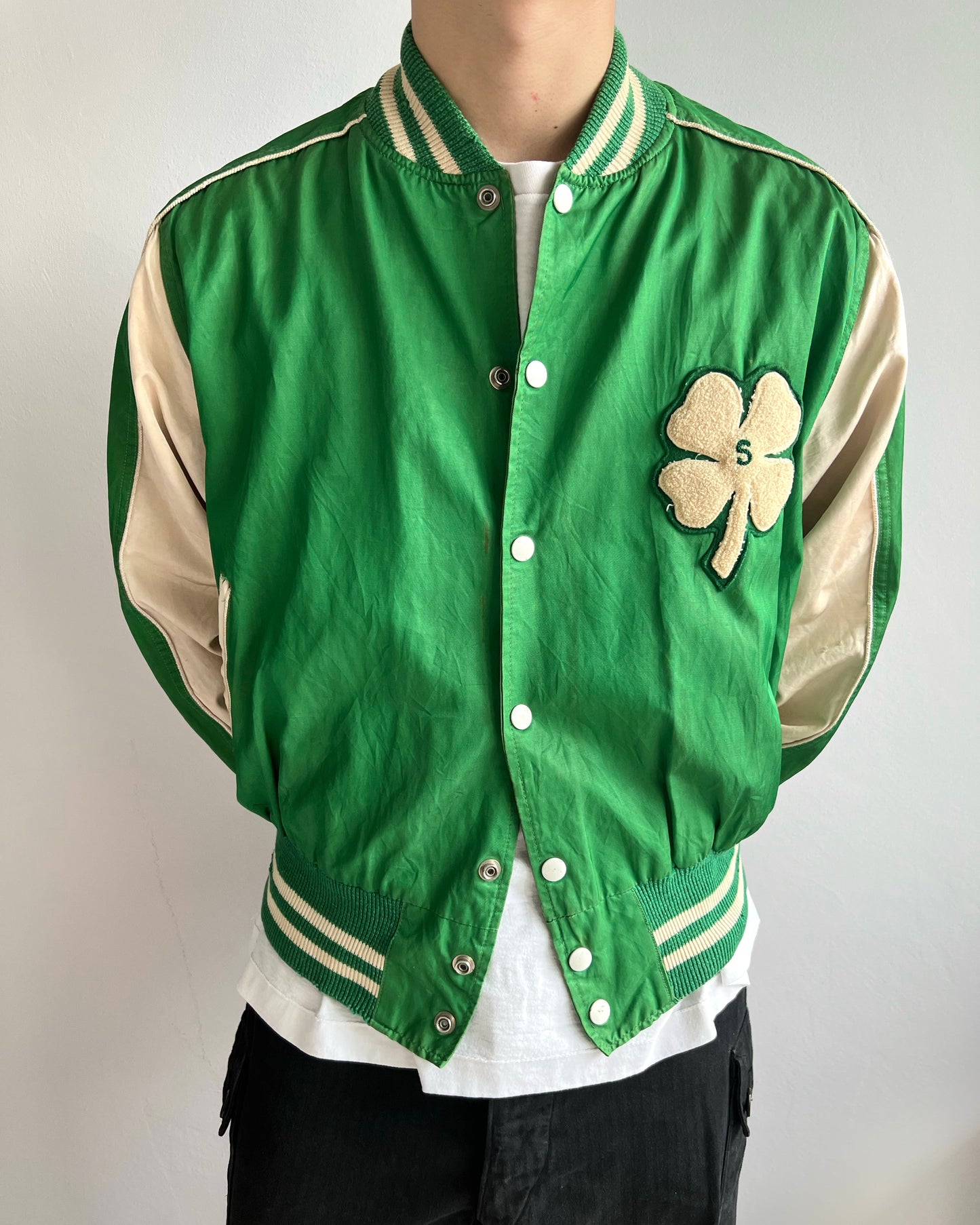 1950S GREEN SATIN FOUR LEAFS VARSITY JACKET (L)