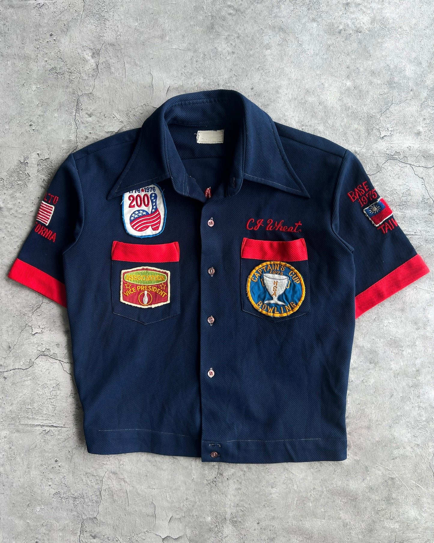 1970S MULTI-PATCHES 'CAPTAIN CUPS' BOWLING SHIRT (M)