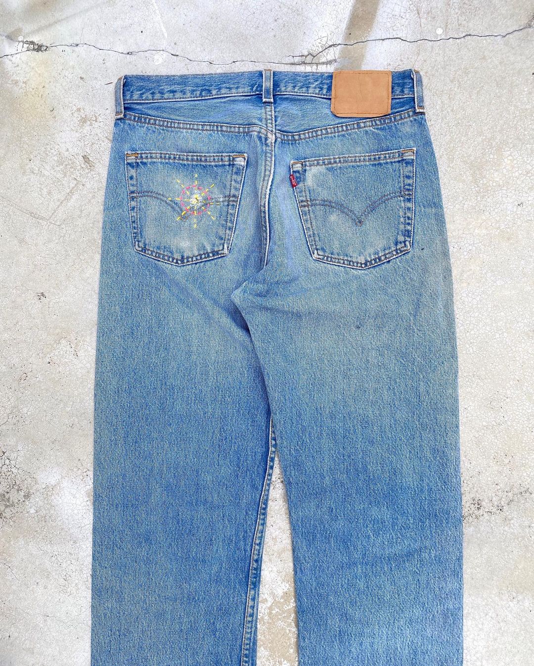 1990S LEVI’S 501 SASHIKO PATCHED JEANS (33X34)