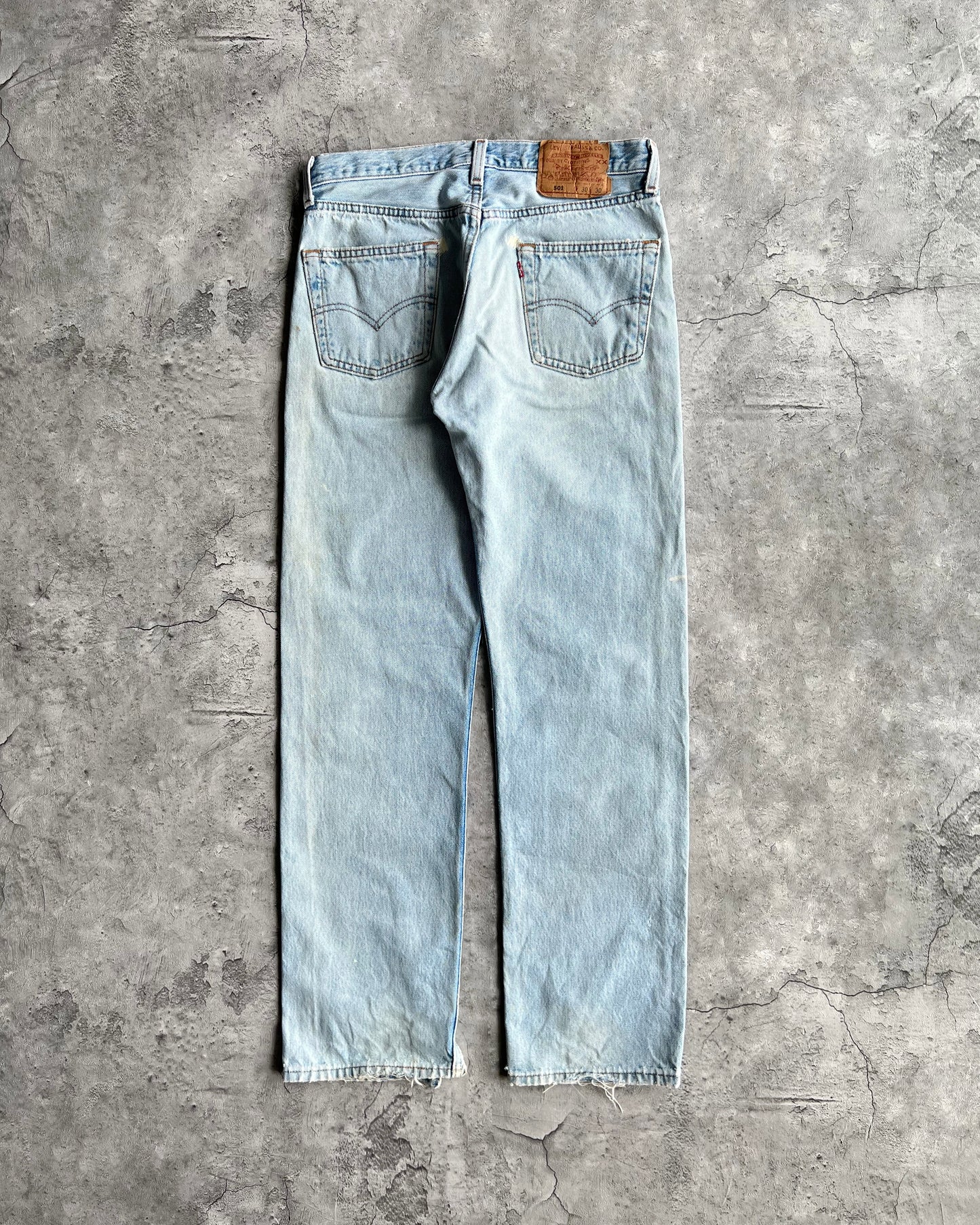 1990S LIGHT WASHED PAINTED LEVI'S 501 JEANS (30X30)