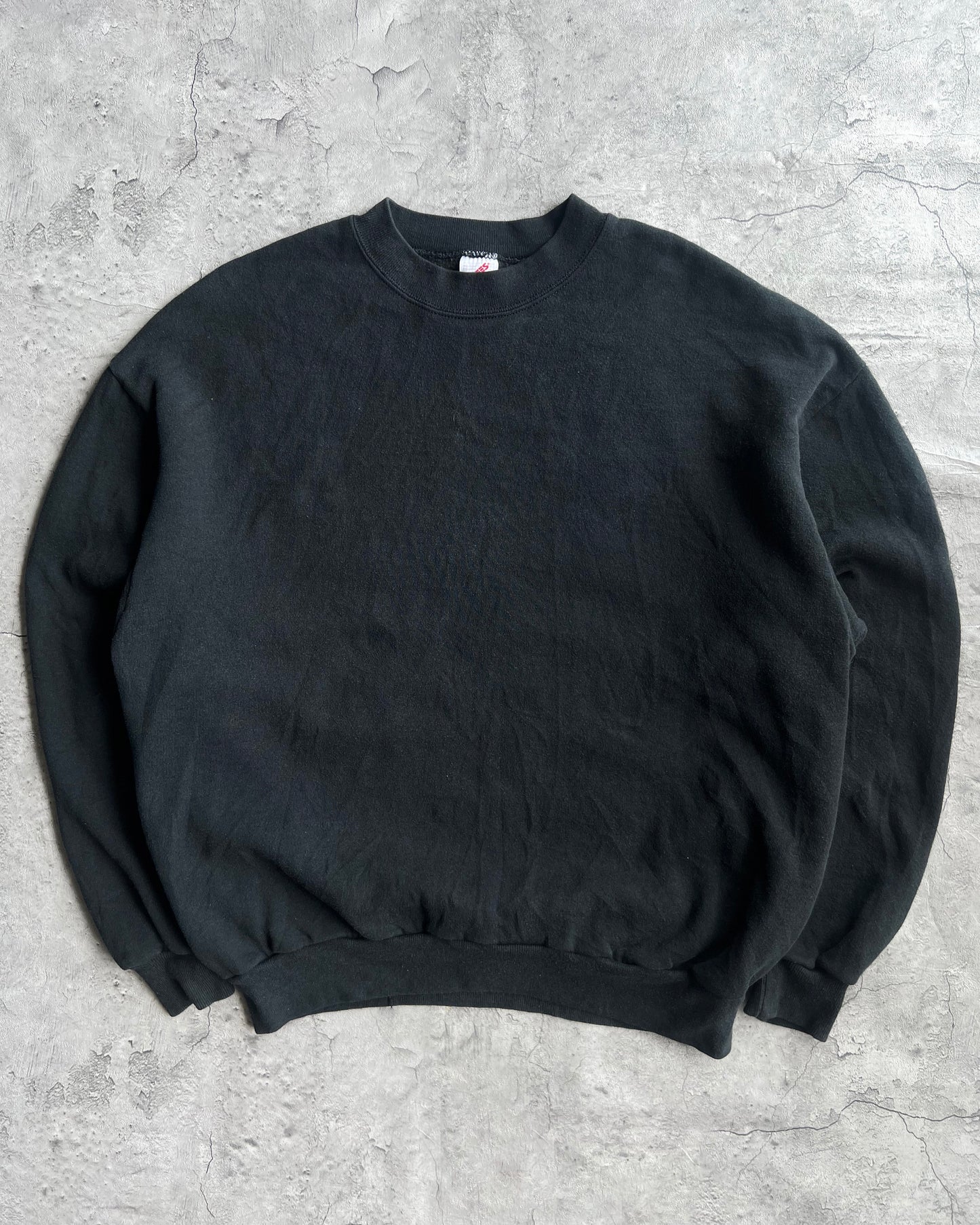 1990S FADED BLACK BLANK JERZEES SWEATSHIRT (XL)