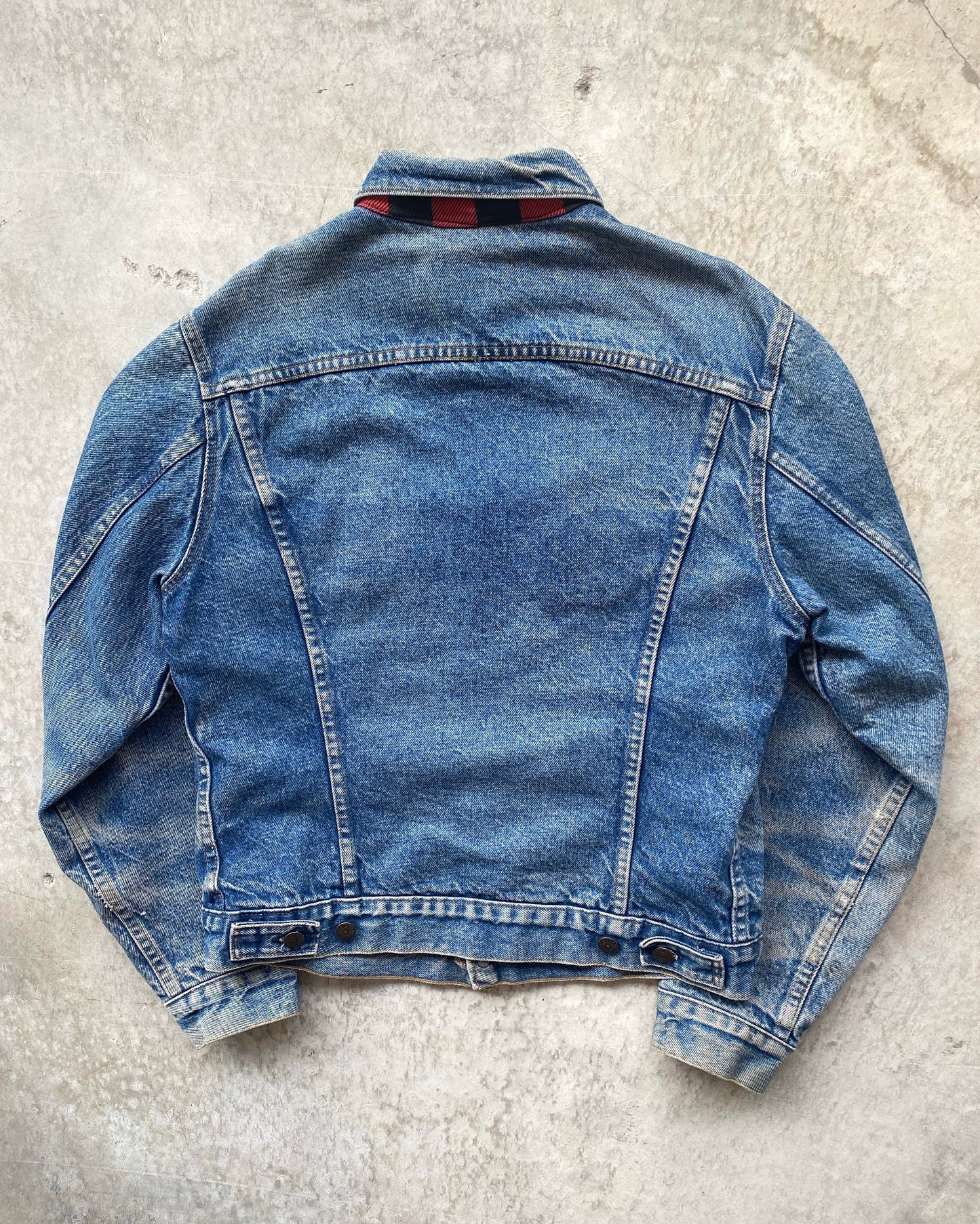 1980S FADED LEVI'S FLANNEL LINED TYPE III TRUCKER JACKET (S-L)