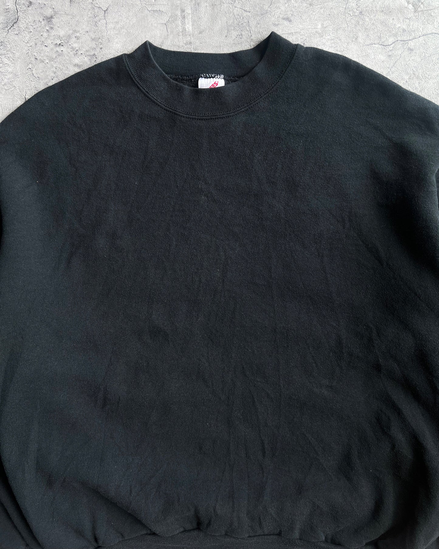 1990S FADED BLACK BLANK JERZEES SWEATSHIRT (XL)