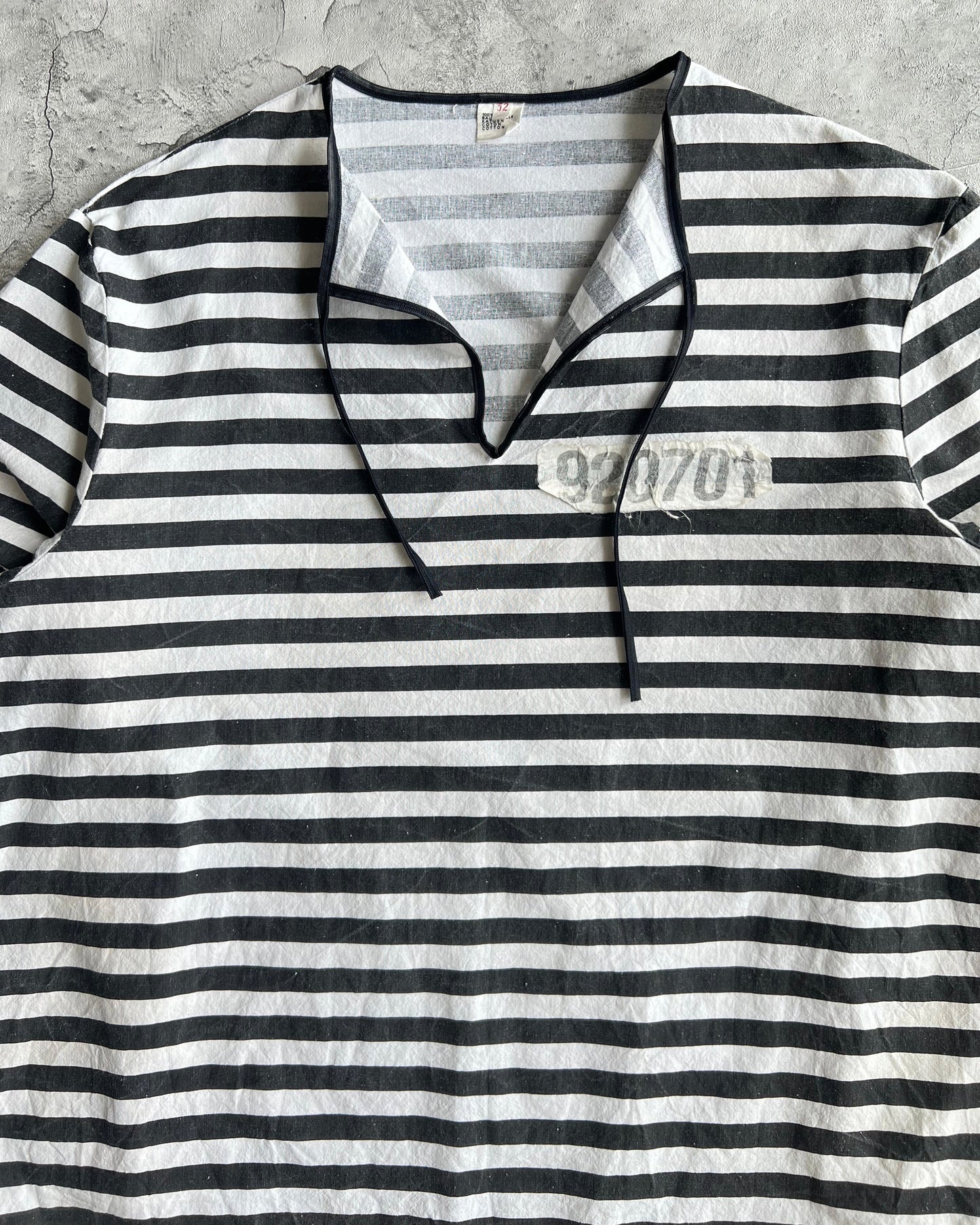 1980S PRISONER UNIFORM SHIRT (L)