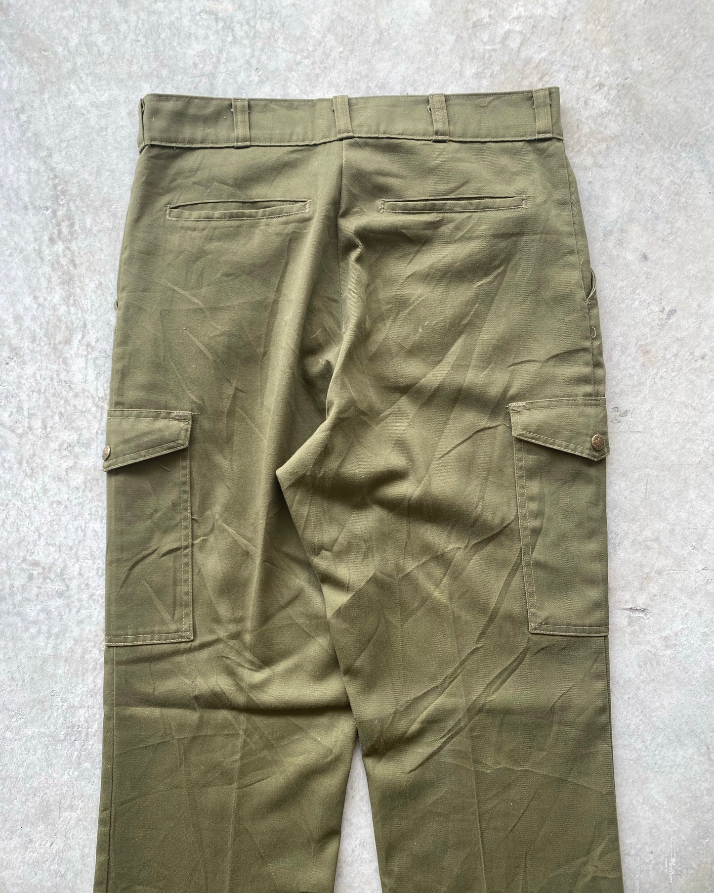 1970S BSA OLIVE FLARED CARGO TROUSERS (32-34)