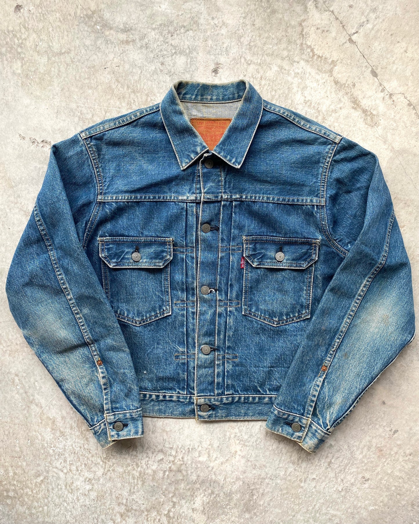 1990S FADED WASHED LEVI'S BIG E TYPE II DENIM JACKET