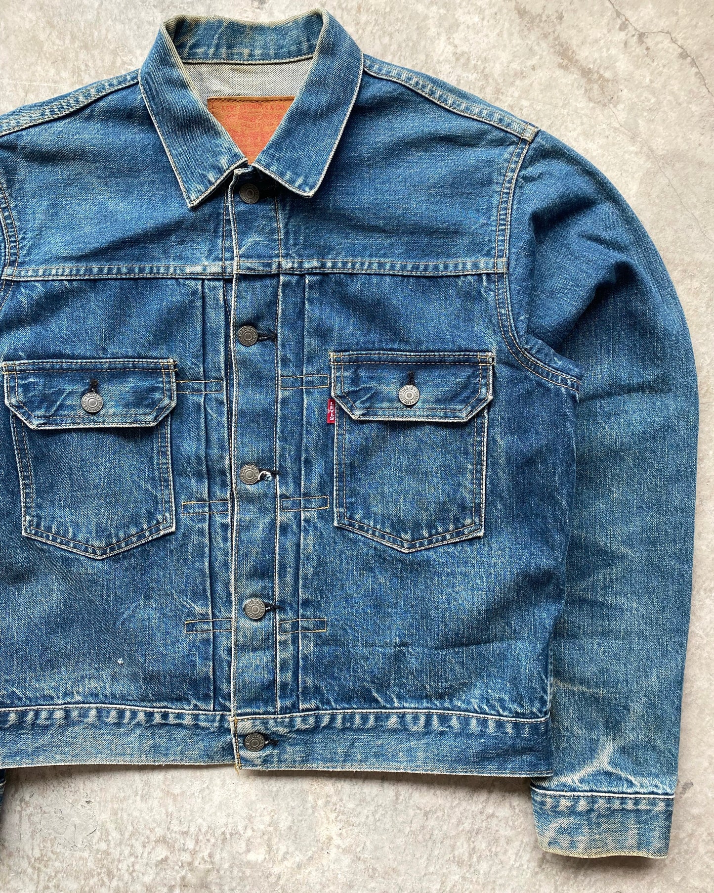 1990S FADED WASHED LEVI'S BIG E TYPE II DENIM JACKET