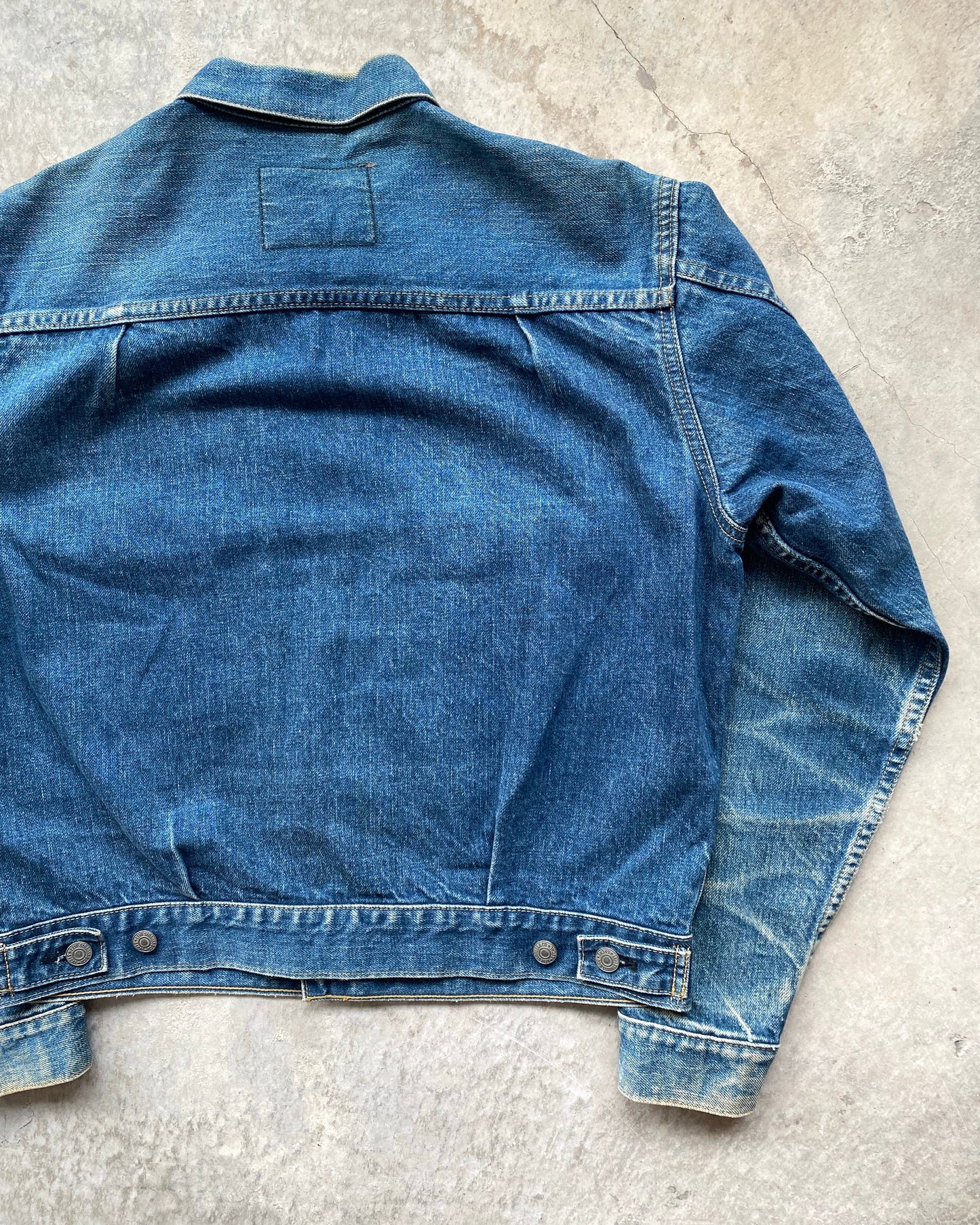 1990S FADED WASHED LEVI'S BIG E TYPE II DENIM JACKET